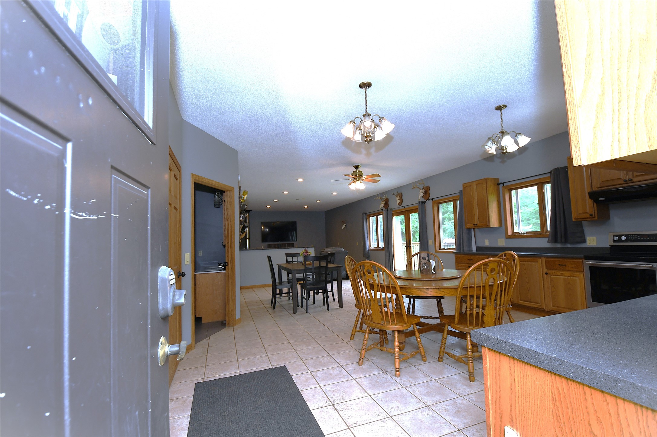 E651 1270th Avenue Property Photo 2
