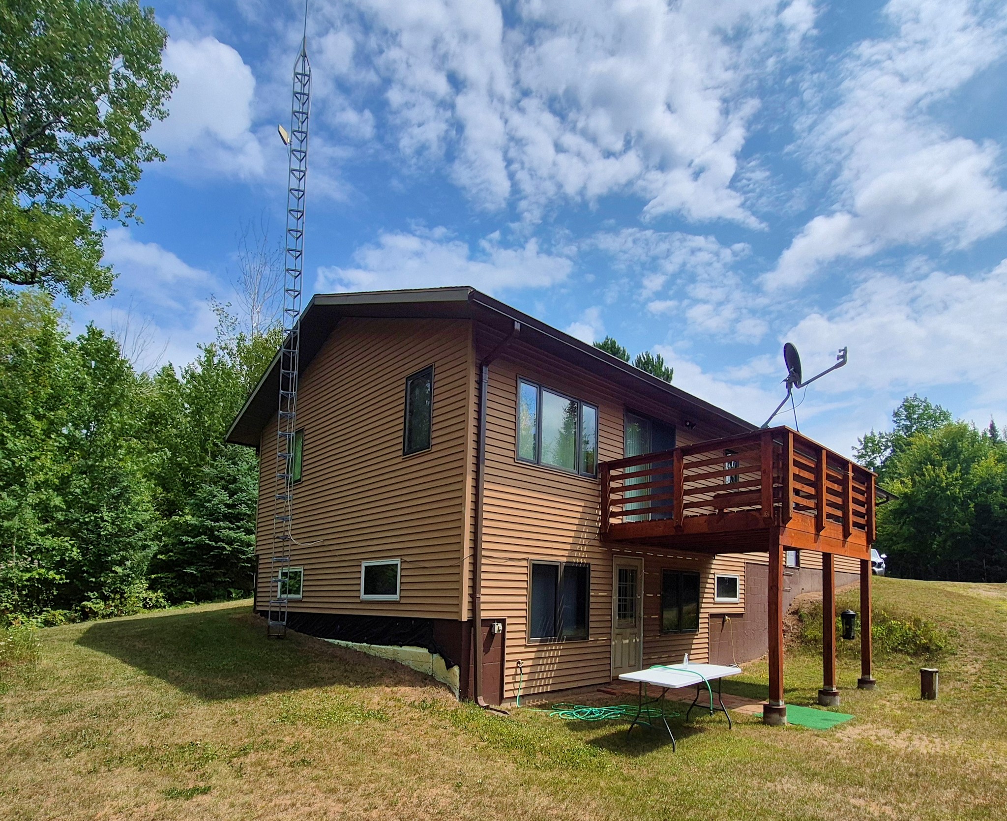 9651n Dun Rovin Road Property Photo 1
