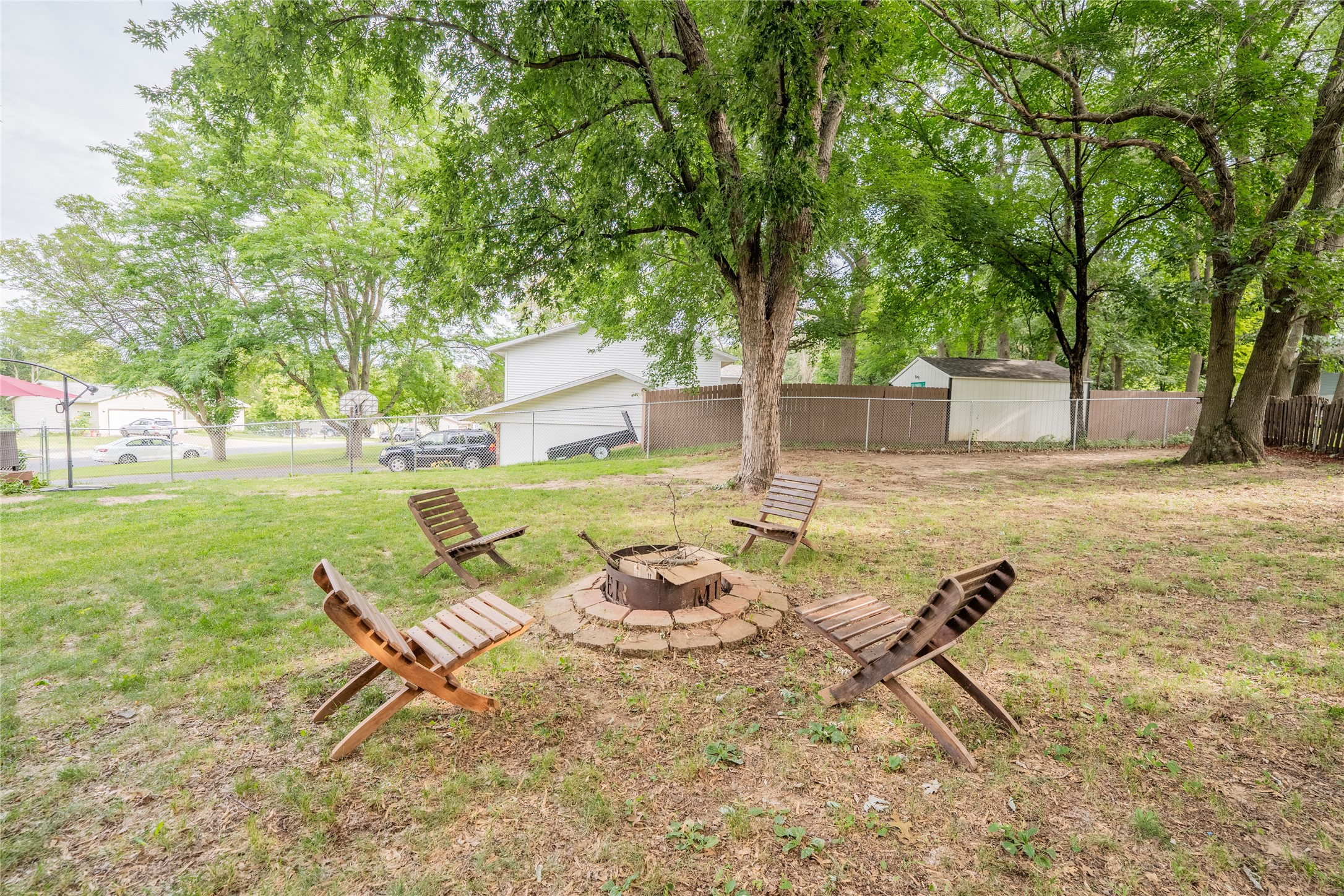 1127 5th Street E Property Photo 4