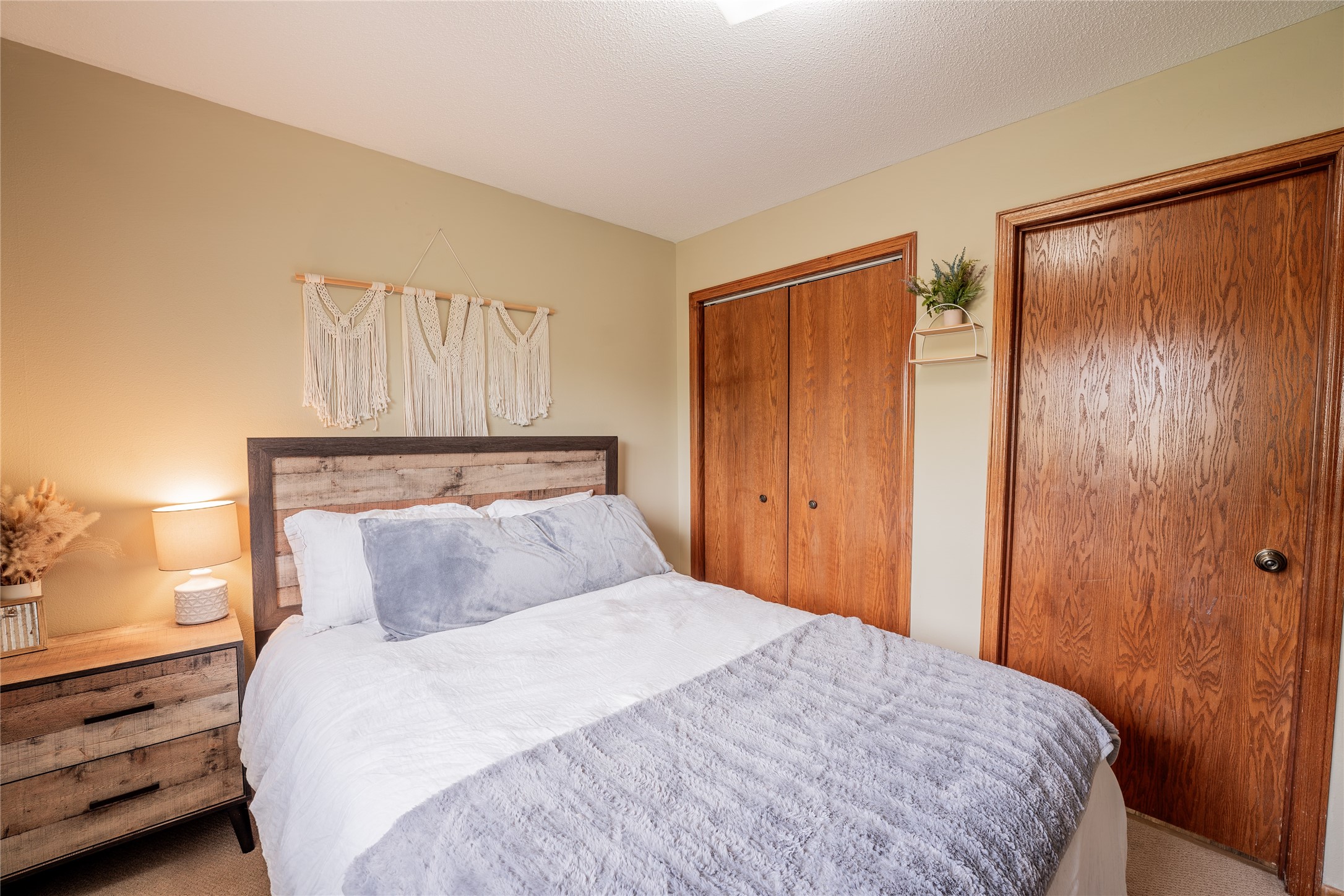1127 5th Street E Property Photo 17