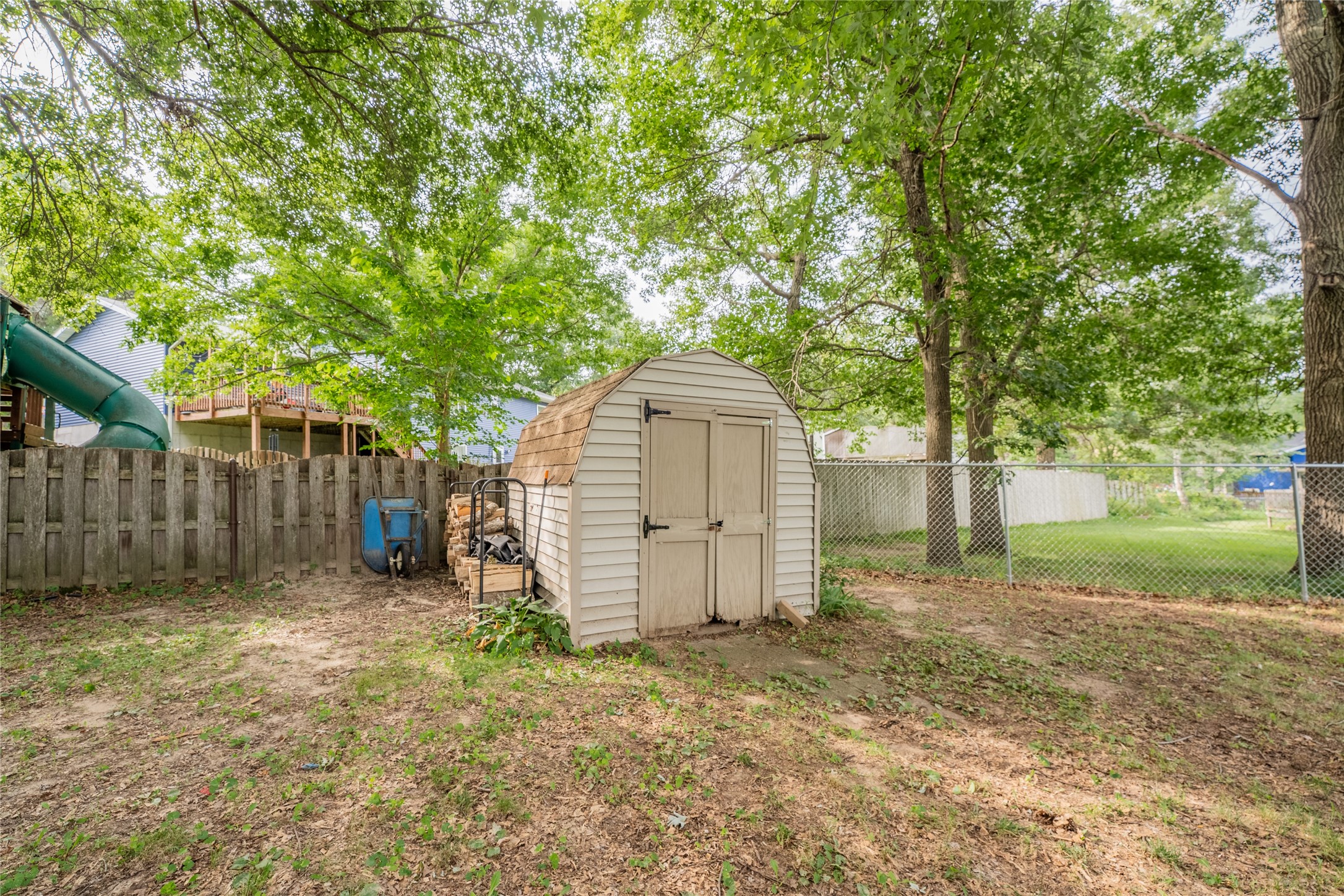 1127 5th Street E Property Photo 36