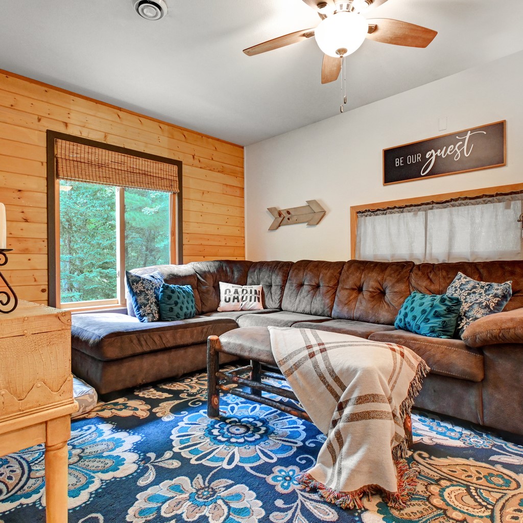 14013 E Catherine Lake Road Property Photo 9