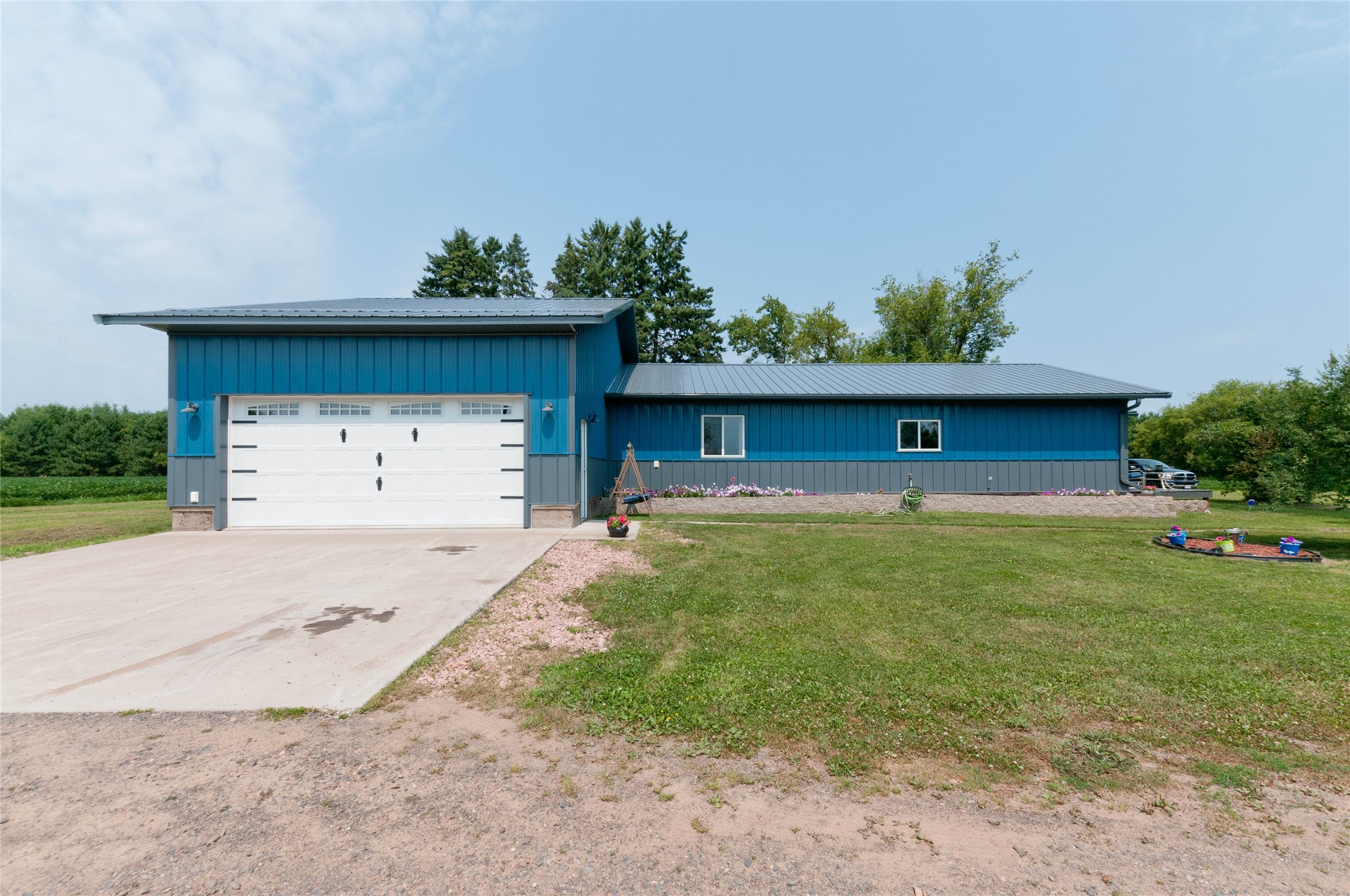 2103 10th Street Property Photo 3