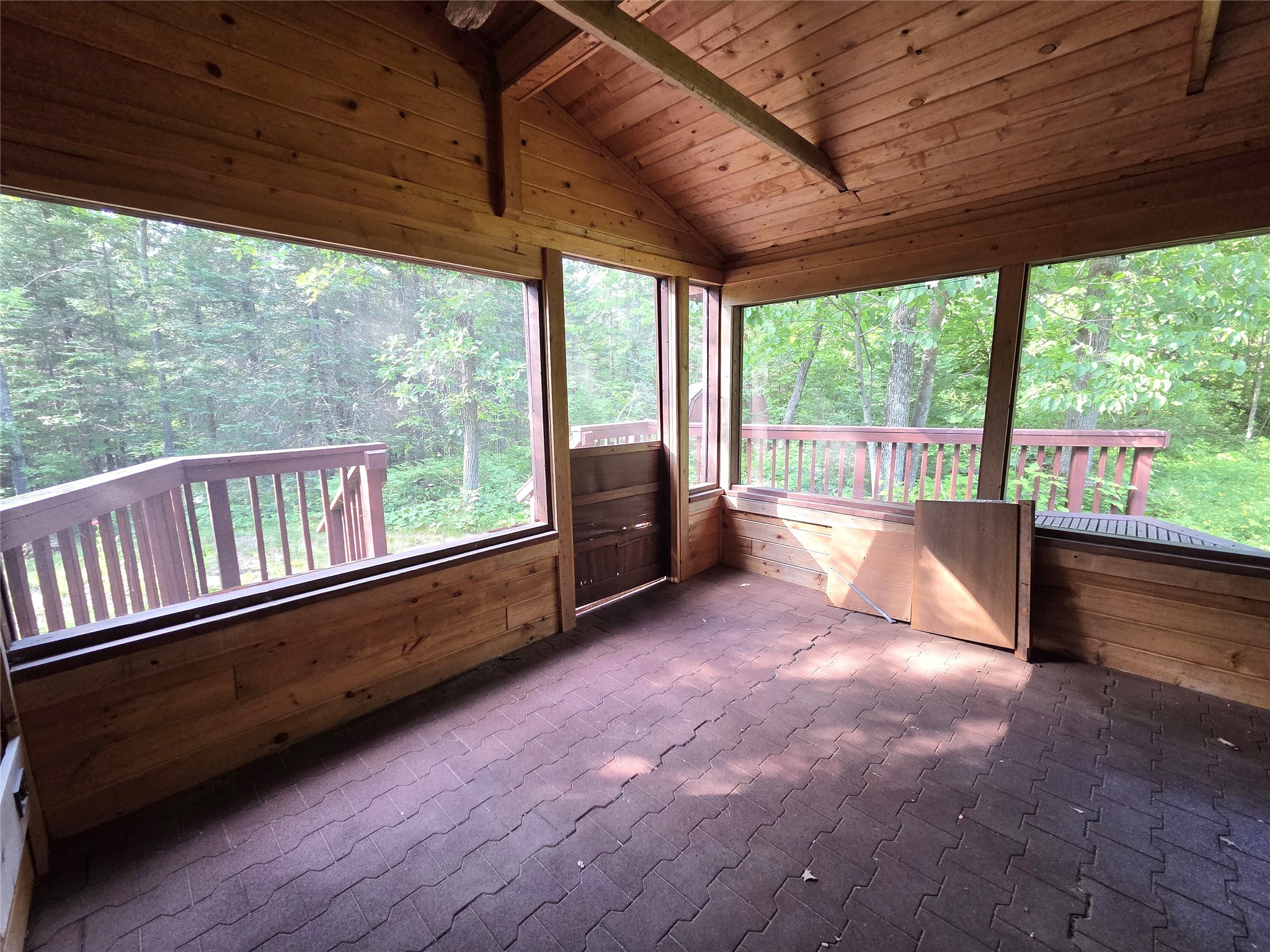 30485 White Tail Drive Property Photo 16