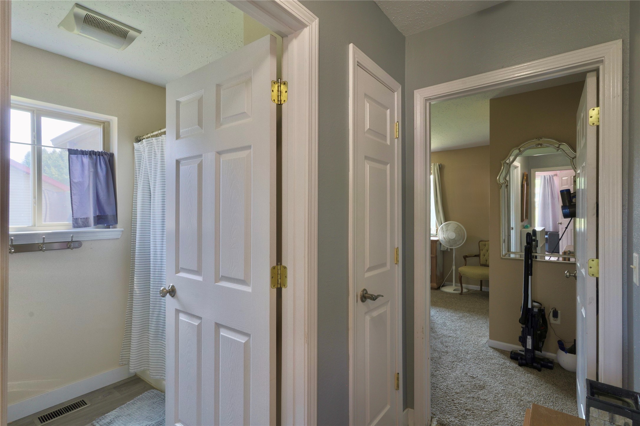 328 E Adams Avenue Property Photo 17