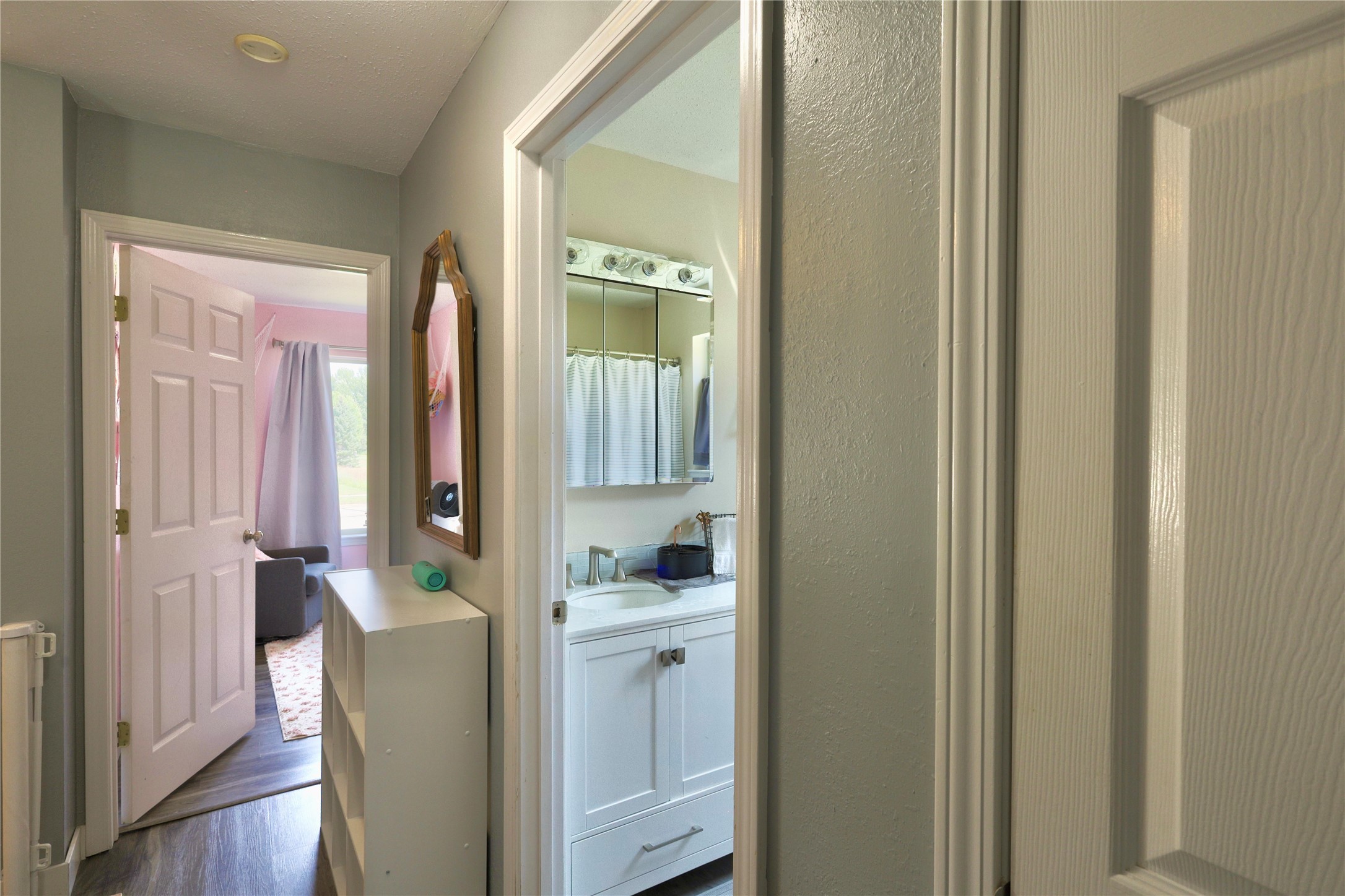 328 E Adams Avenue Property Photo 18