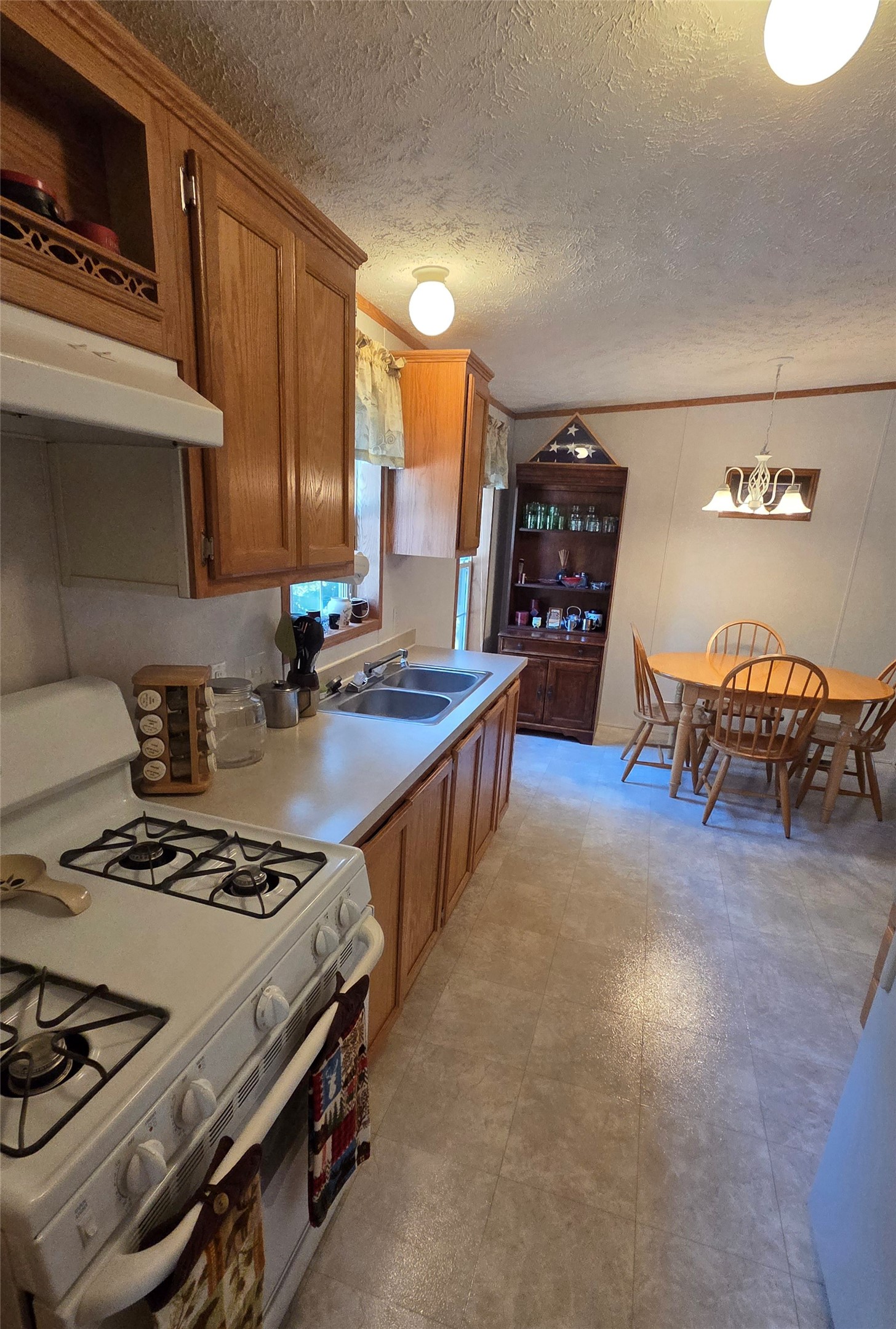 7214 W Old Bass Lake Road Property Photo 11