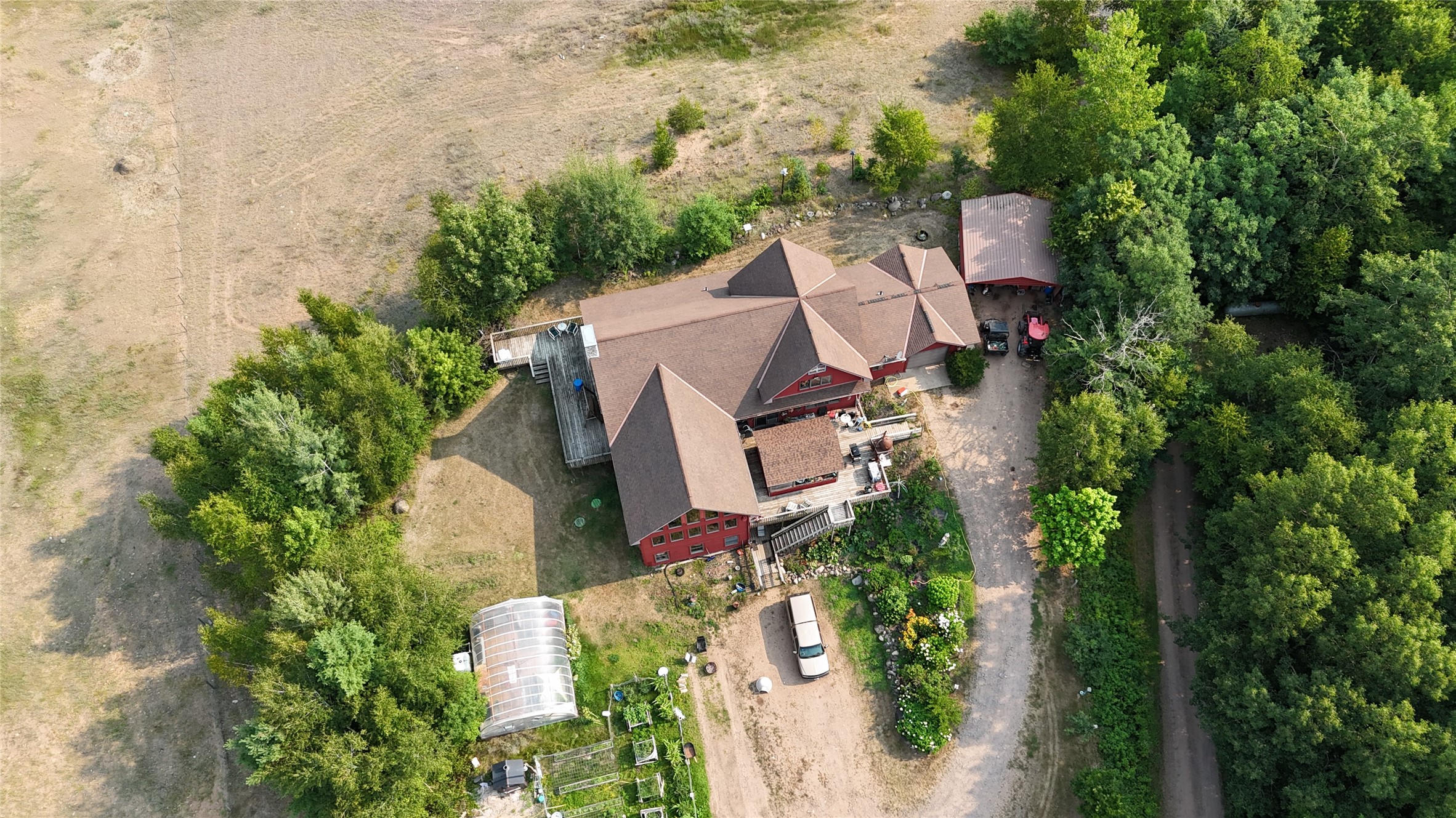 23871 Tollander Road Property Photo 11