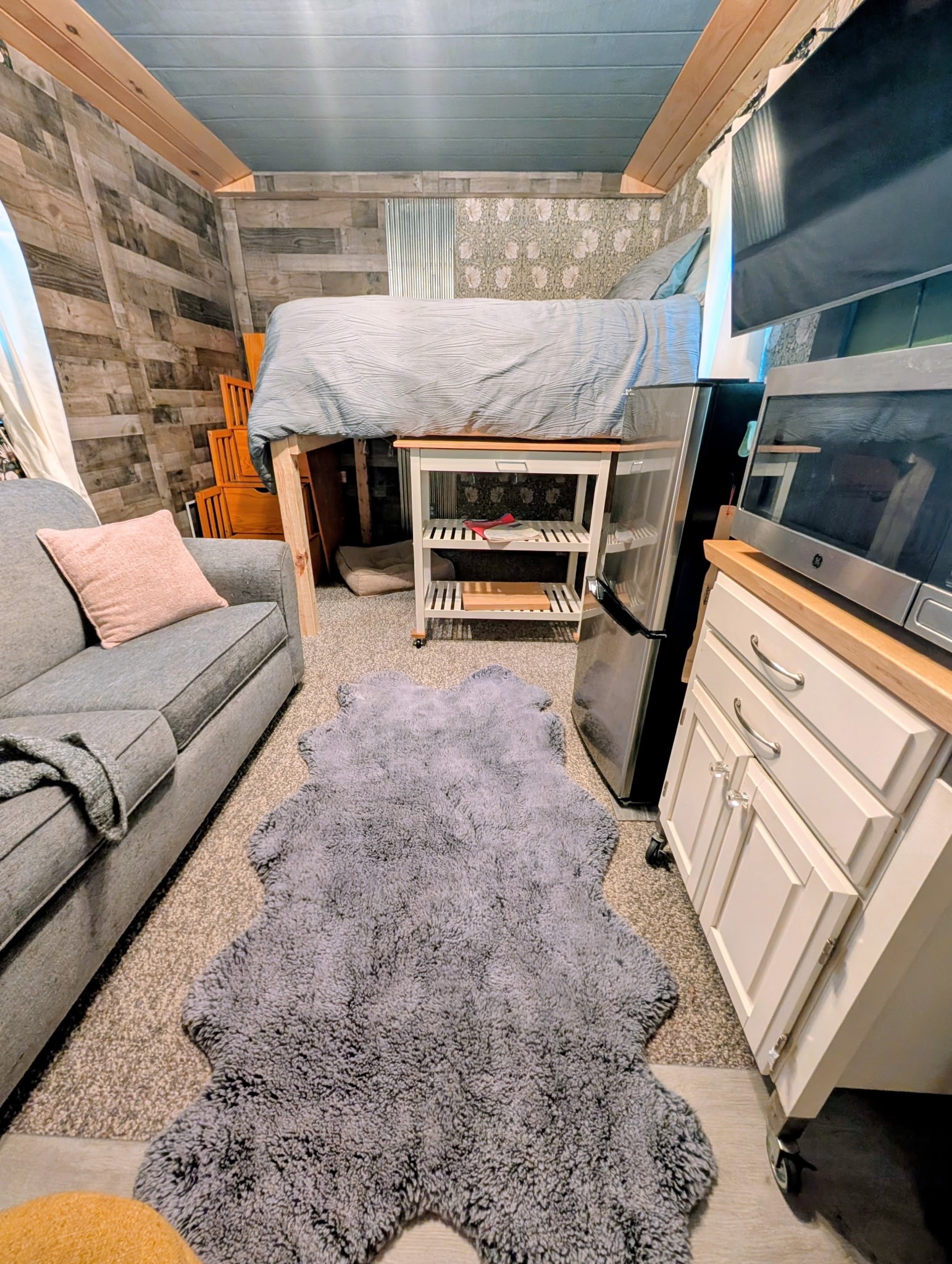 11754 E Knoll Road Property Photo 9