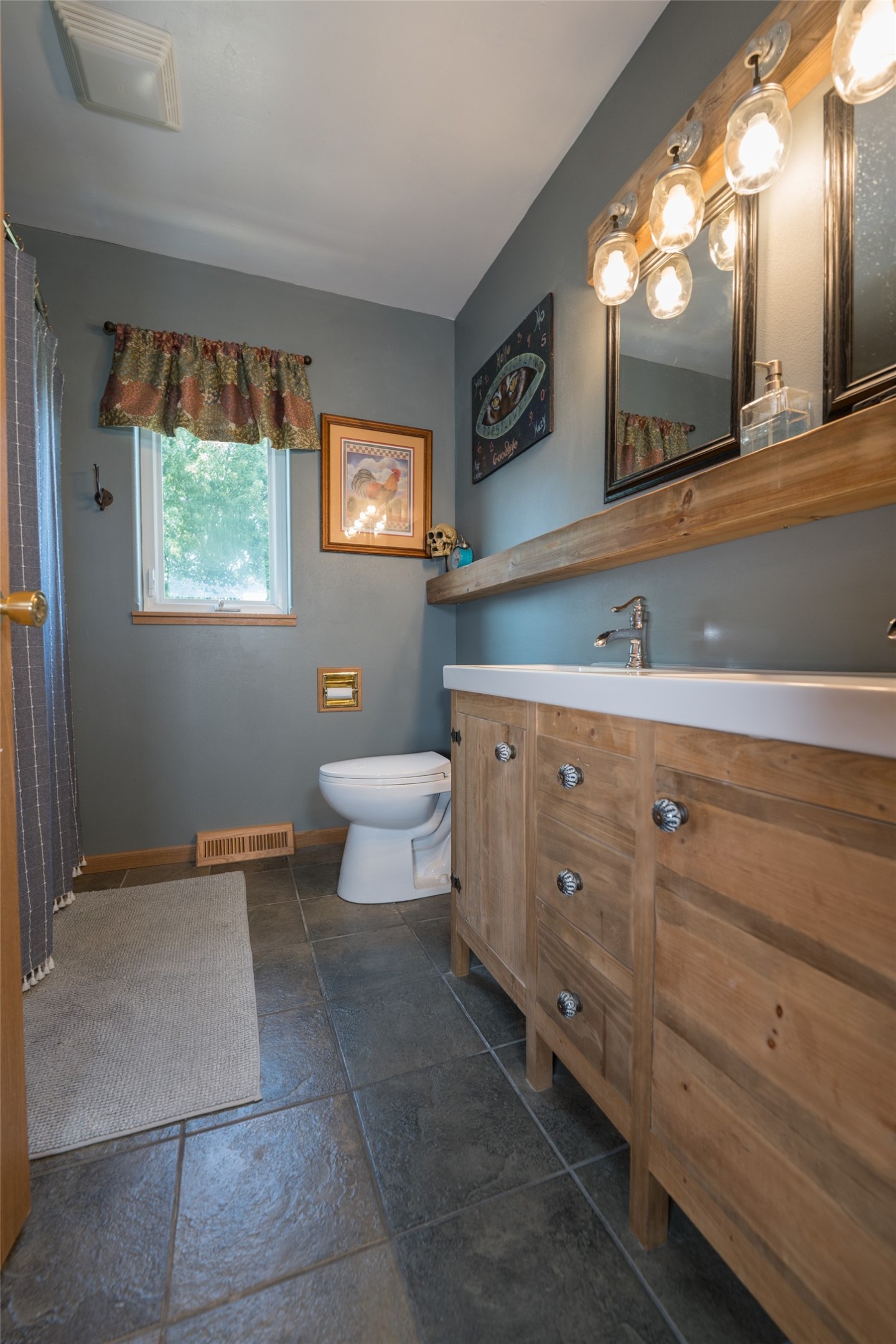 S373 Dammen Road Property Photo 32