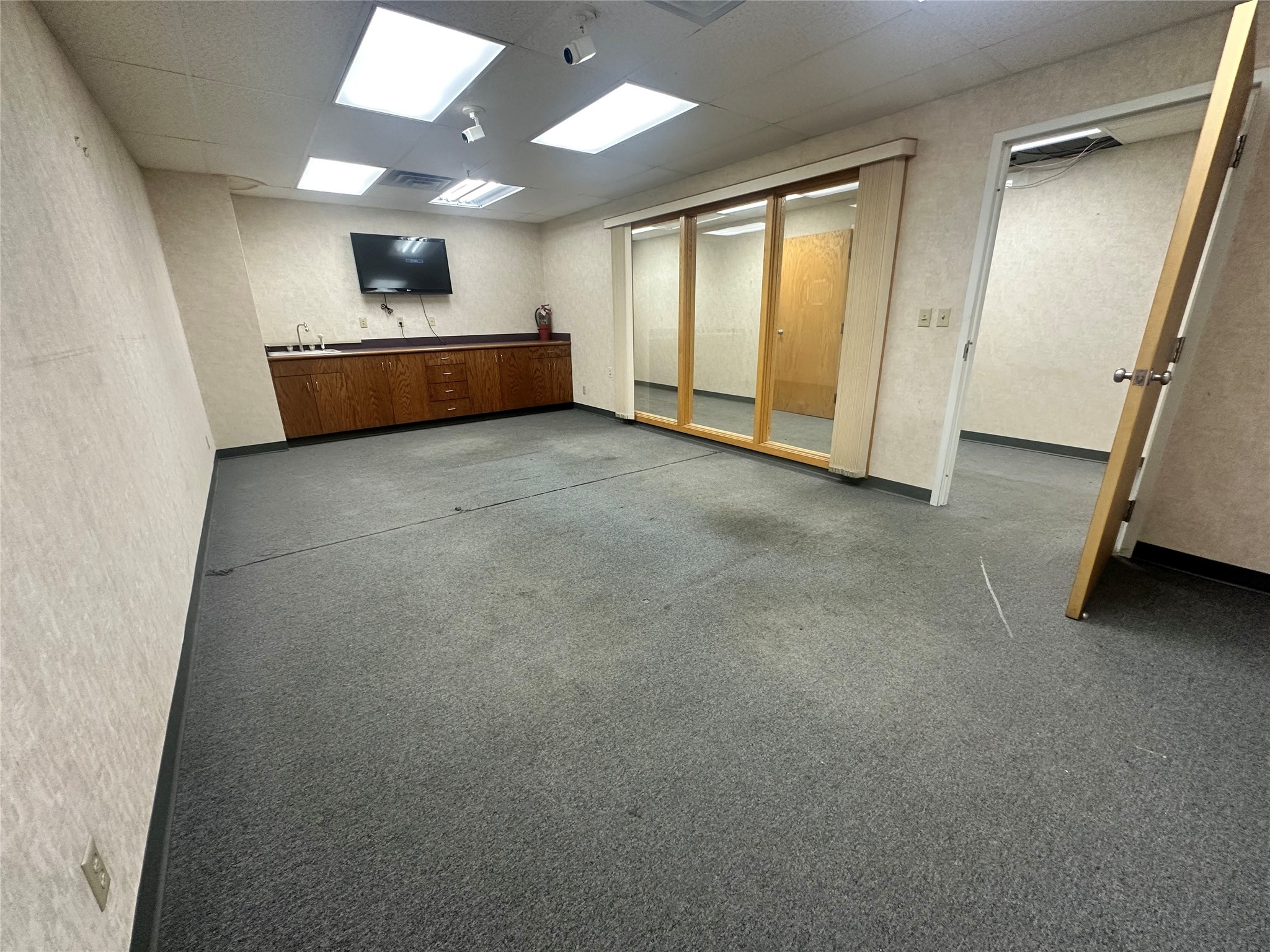 17158 County Highway J Property Photo 3