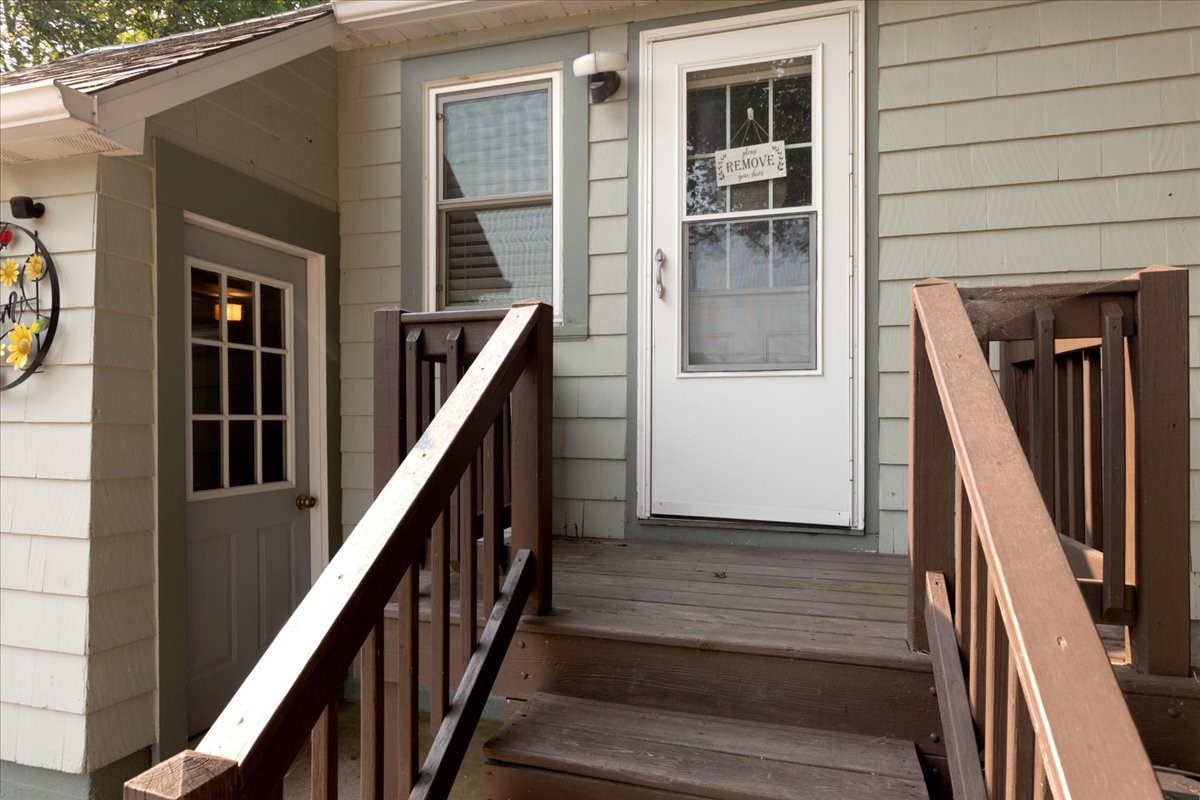 116 Pine Street Property Photo 6