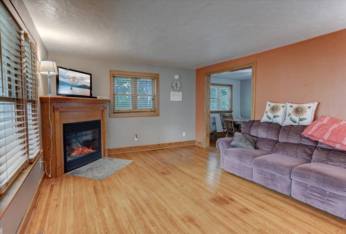 116 Pine Street Property Photo 8