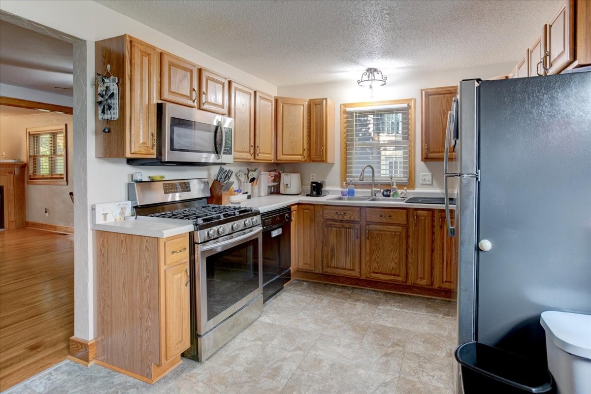 116 Pine Street Property Photo 10