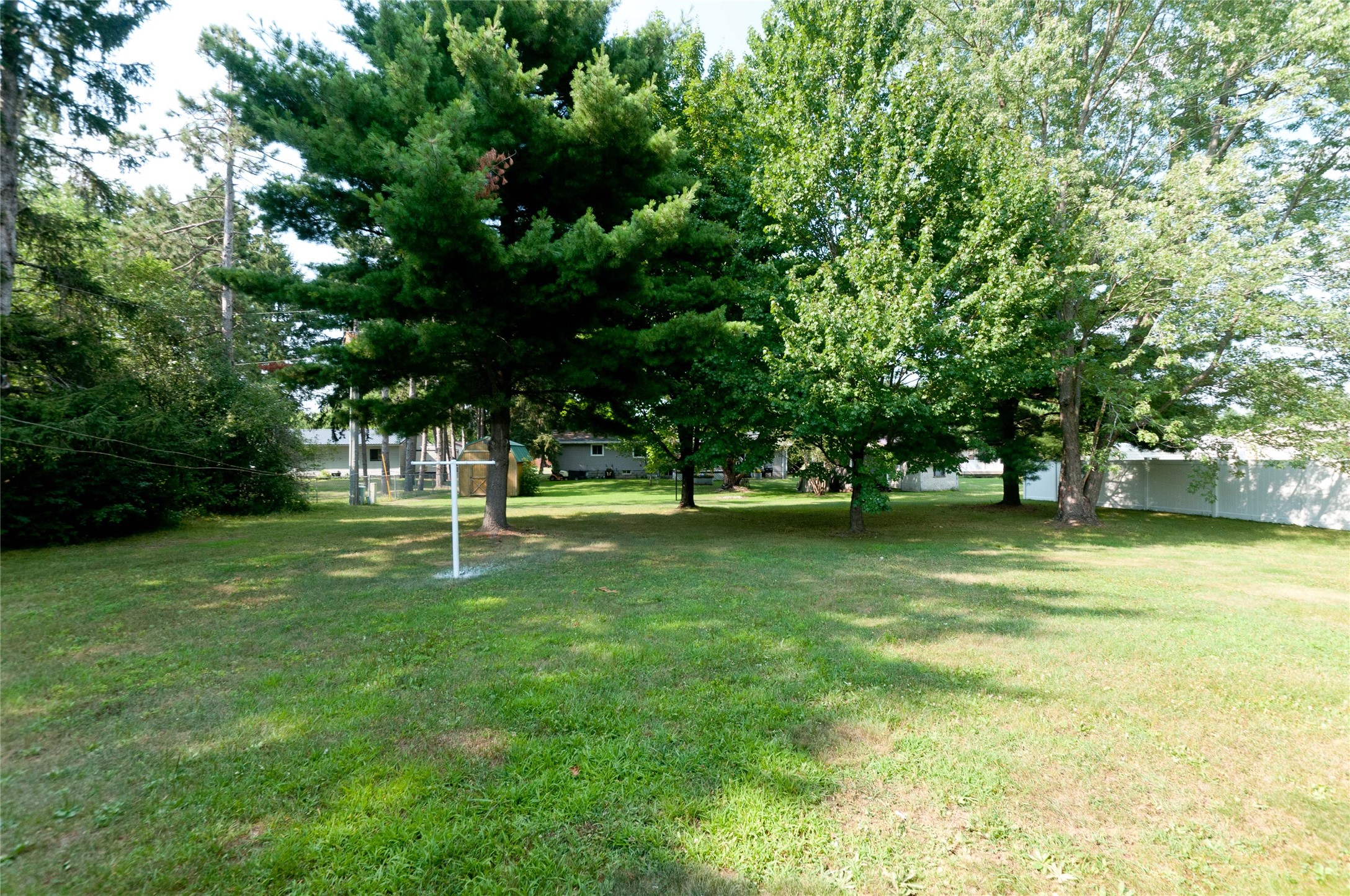 417 Spruce Avenue Property Photo 8