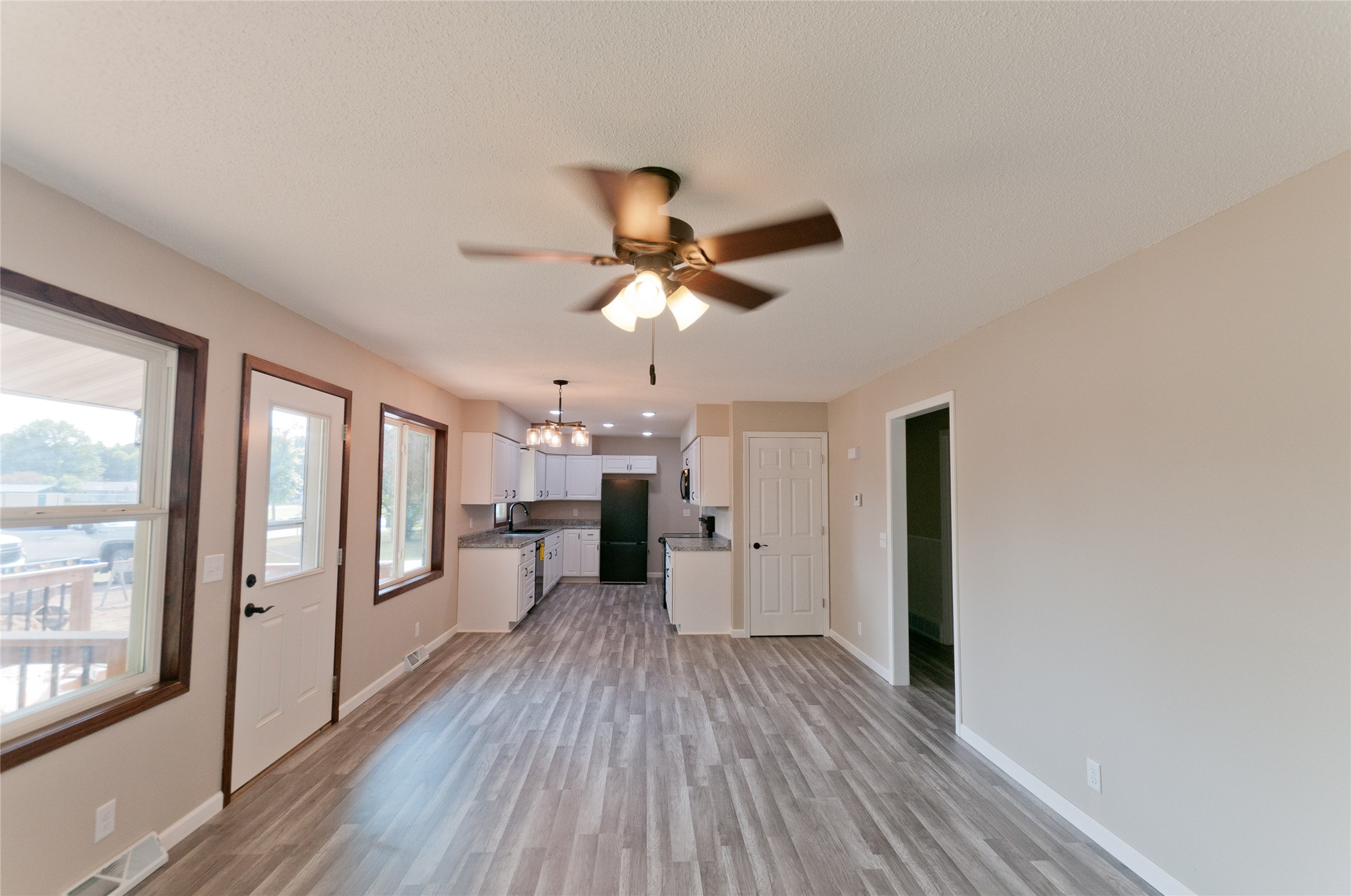 417 Spruce Avenue Property Photo 17