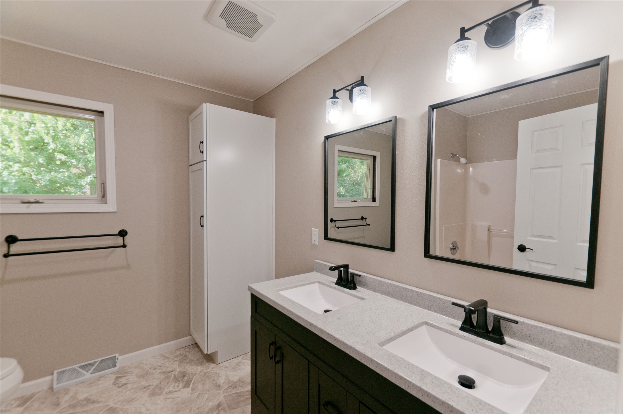 417 Spruce Avenue Property Photo 25