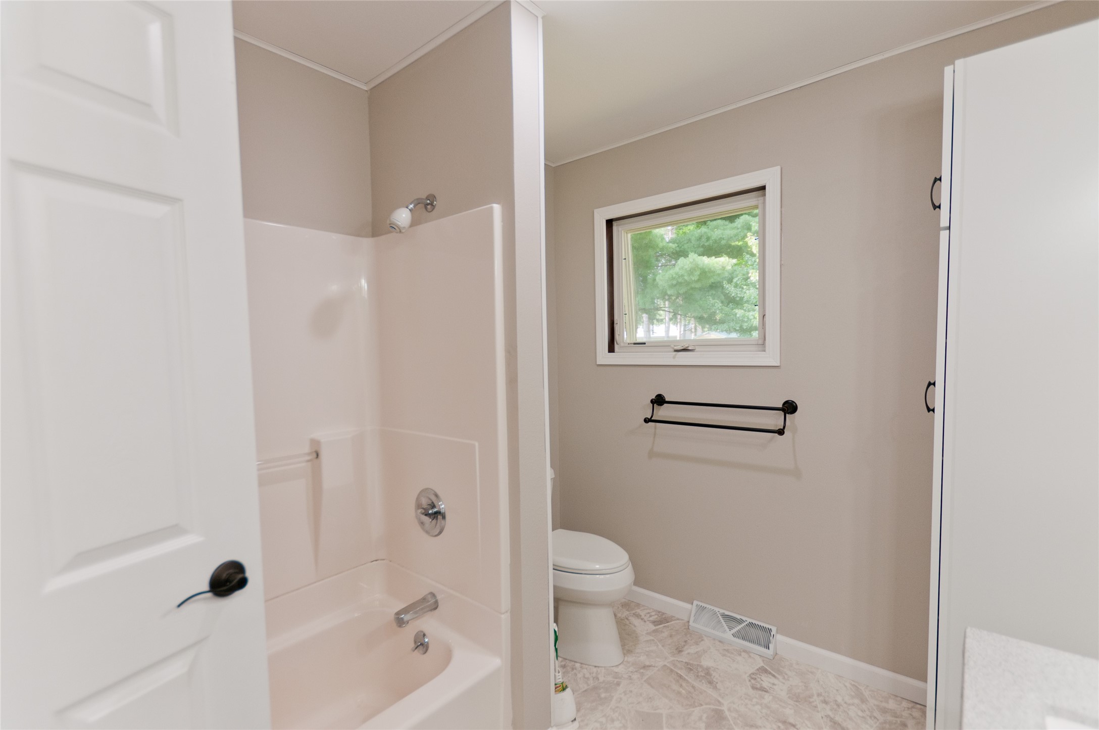 417 Spruce Avenue Property Photo 26