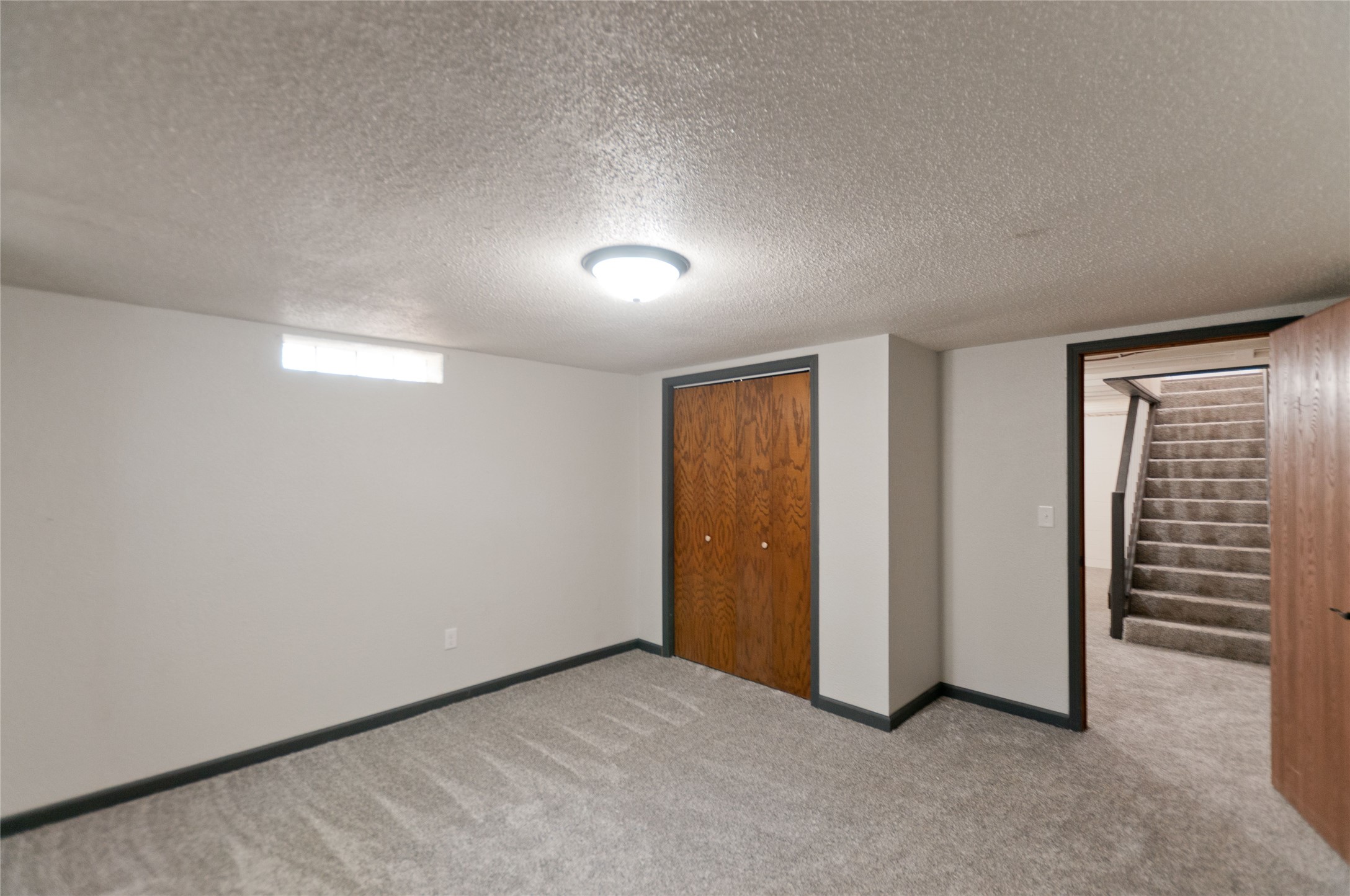 417 Spruce Avenue Property Photo 31