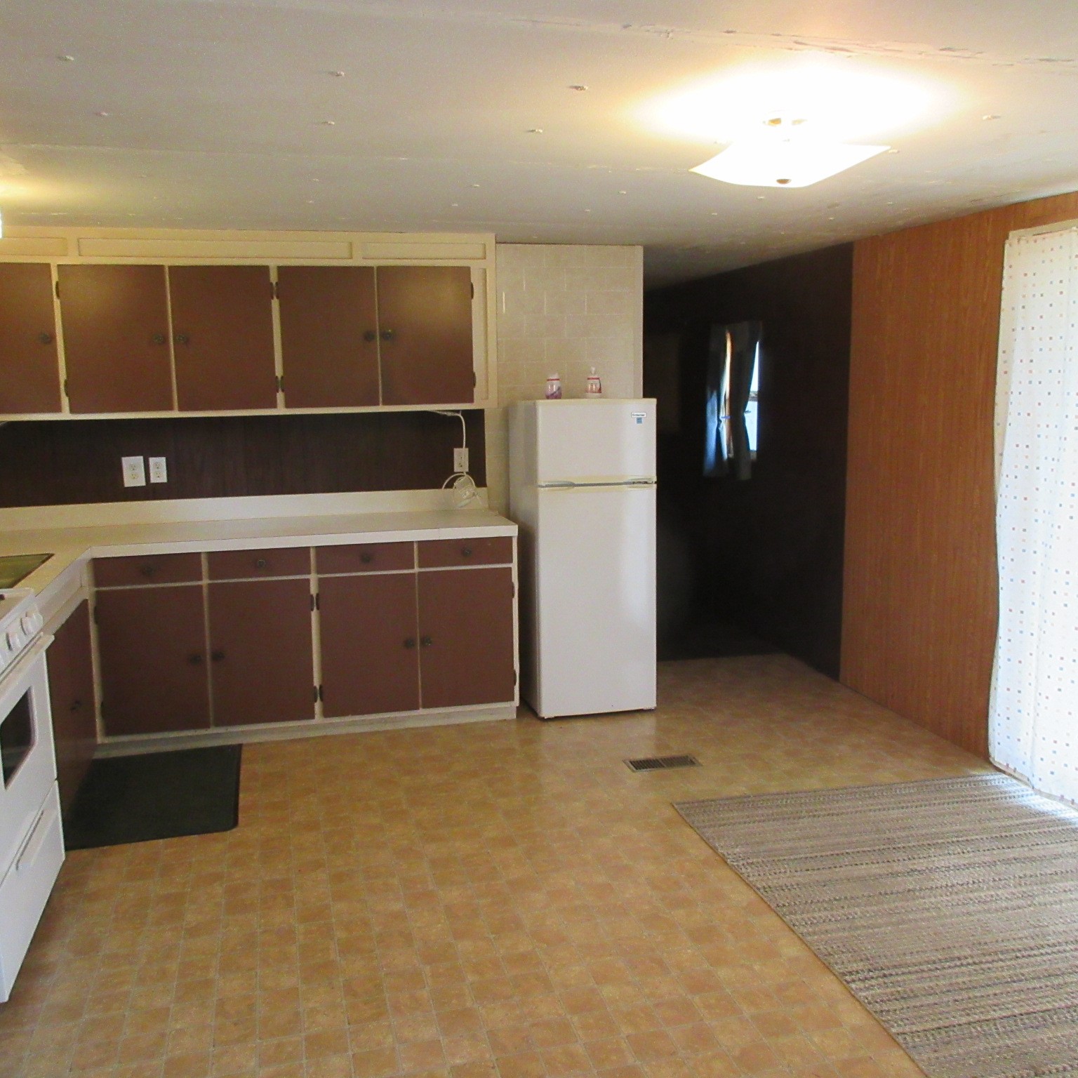 E3102 650th Avenue Property Photo 13