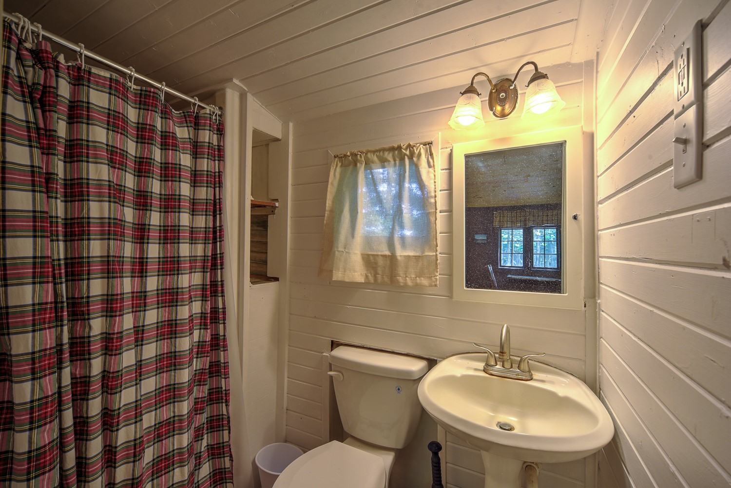 1324 W Point Road 2 Property Photo 14