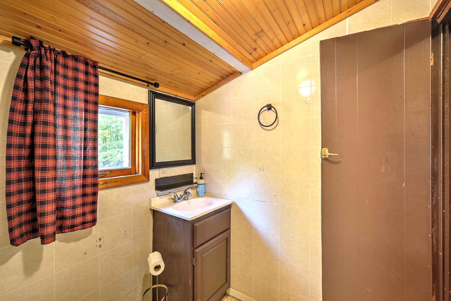 1324 W Point Road 5 Property Photo 16