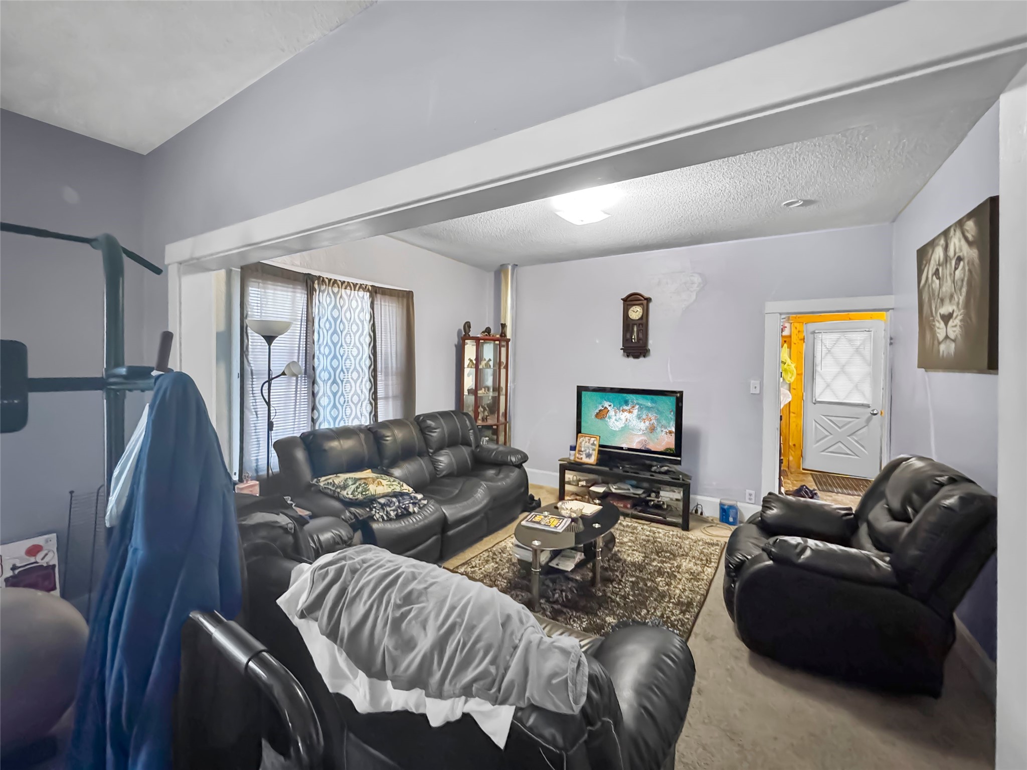 1542 Bellevue Avenue Property Photo 23