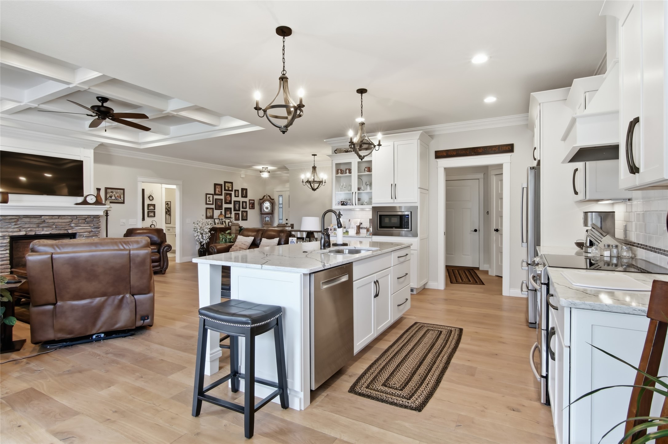 4227 Harless Road Property Photo 8