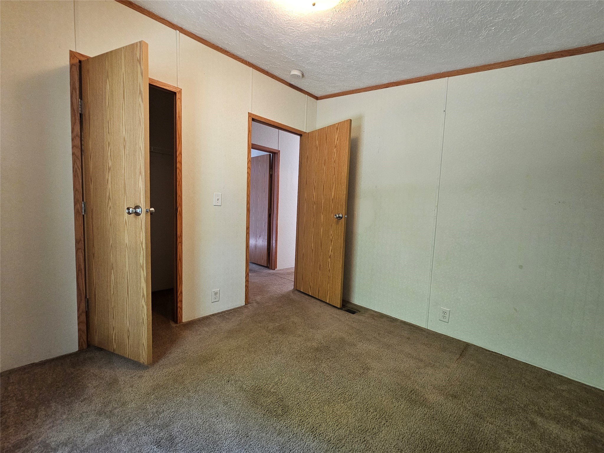 203 2nd Street Property Photo 9
