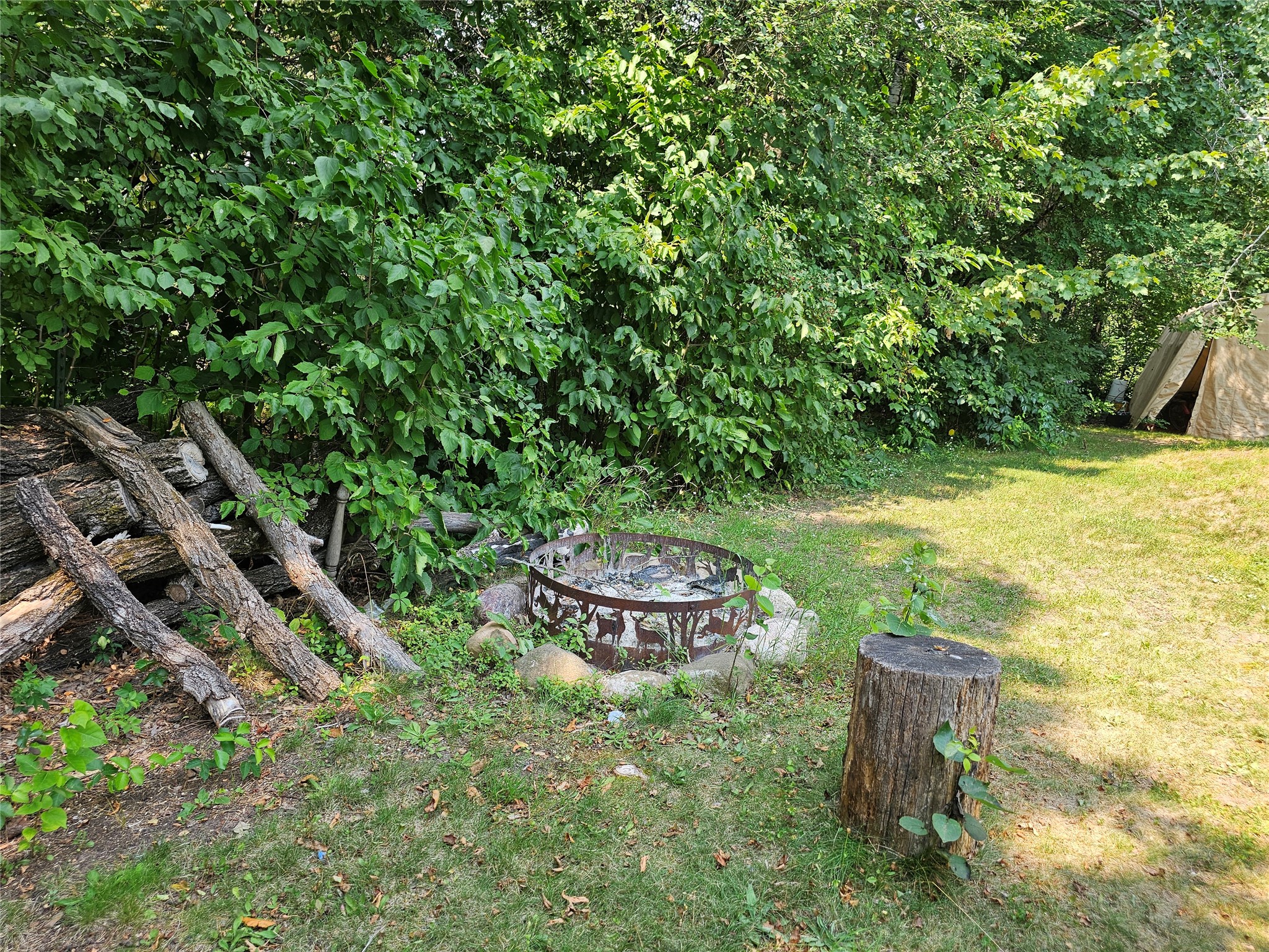 203 2nd Street Property Photo 16