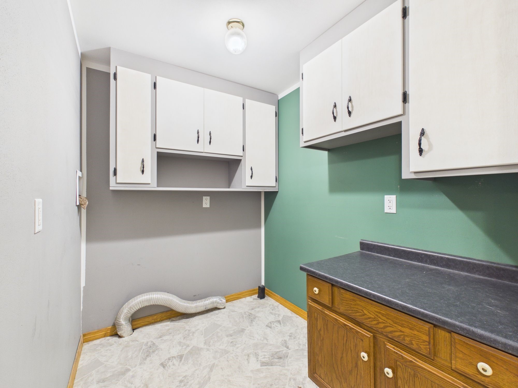 7637 County Road B Property Photo 12