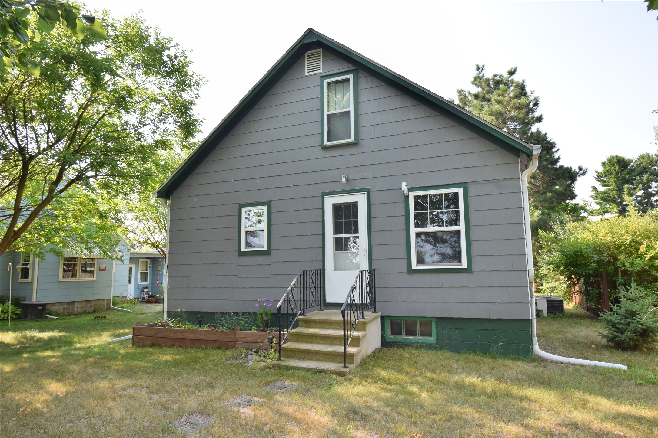 7637 County Road B Property Photo 23