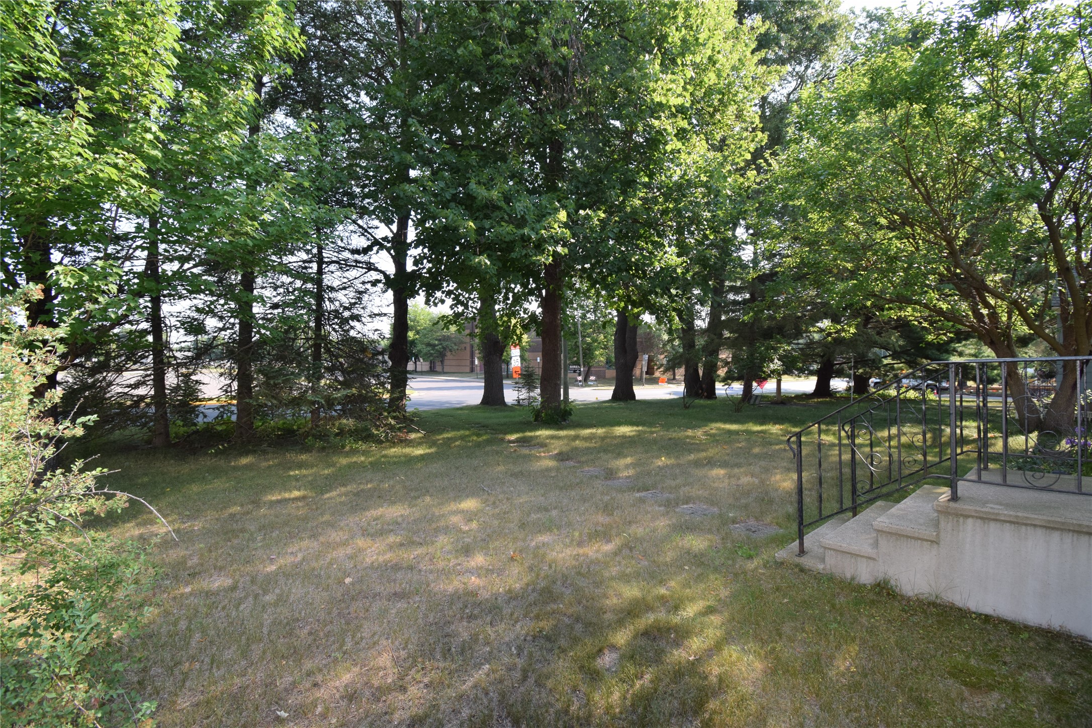 7637 County Road B Property Photo 49