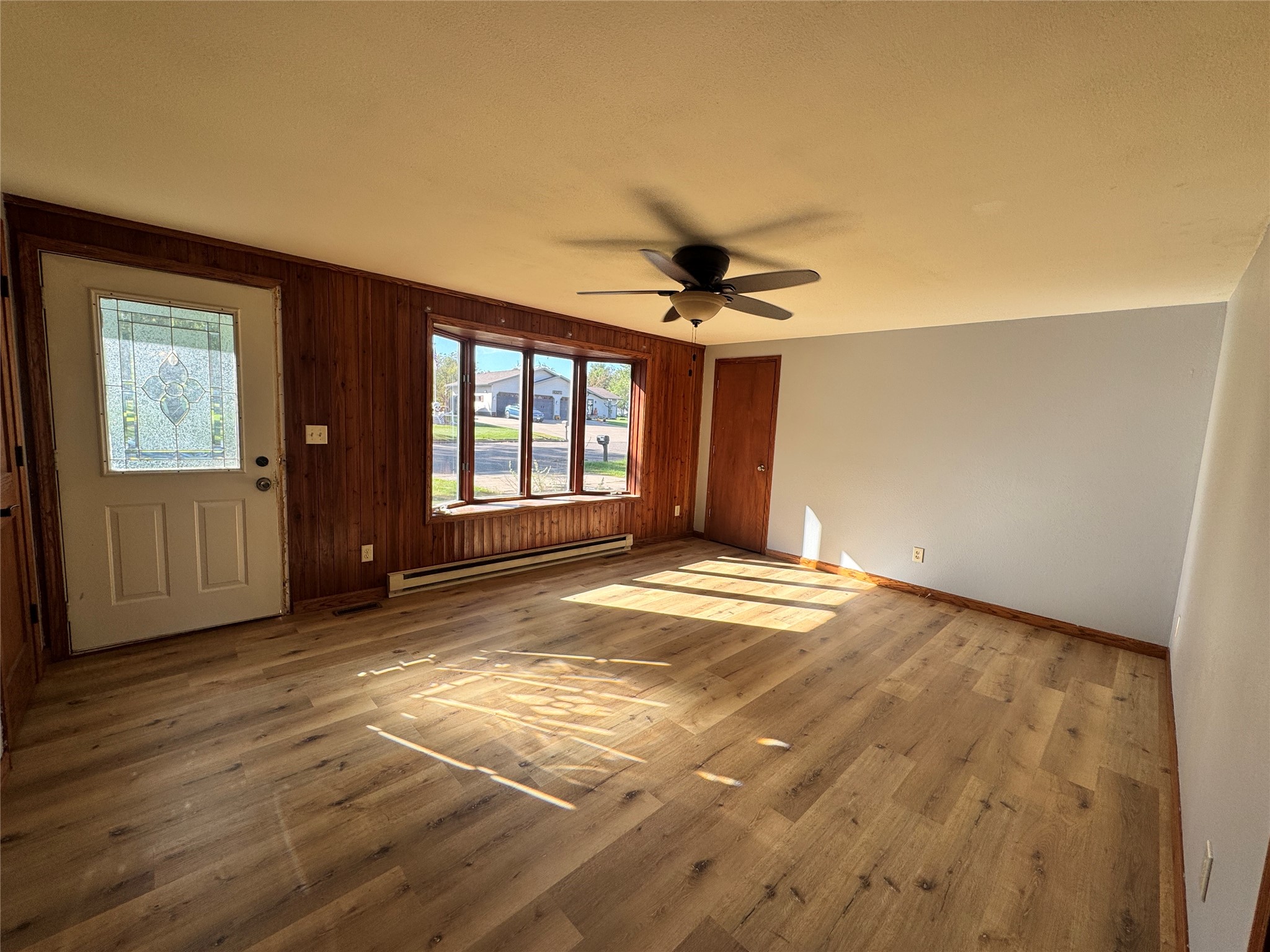 804 Thompson Street Property Photo 5