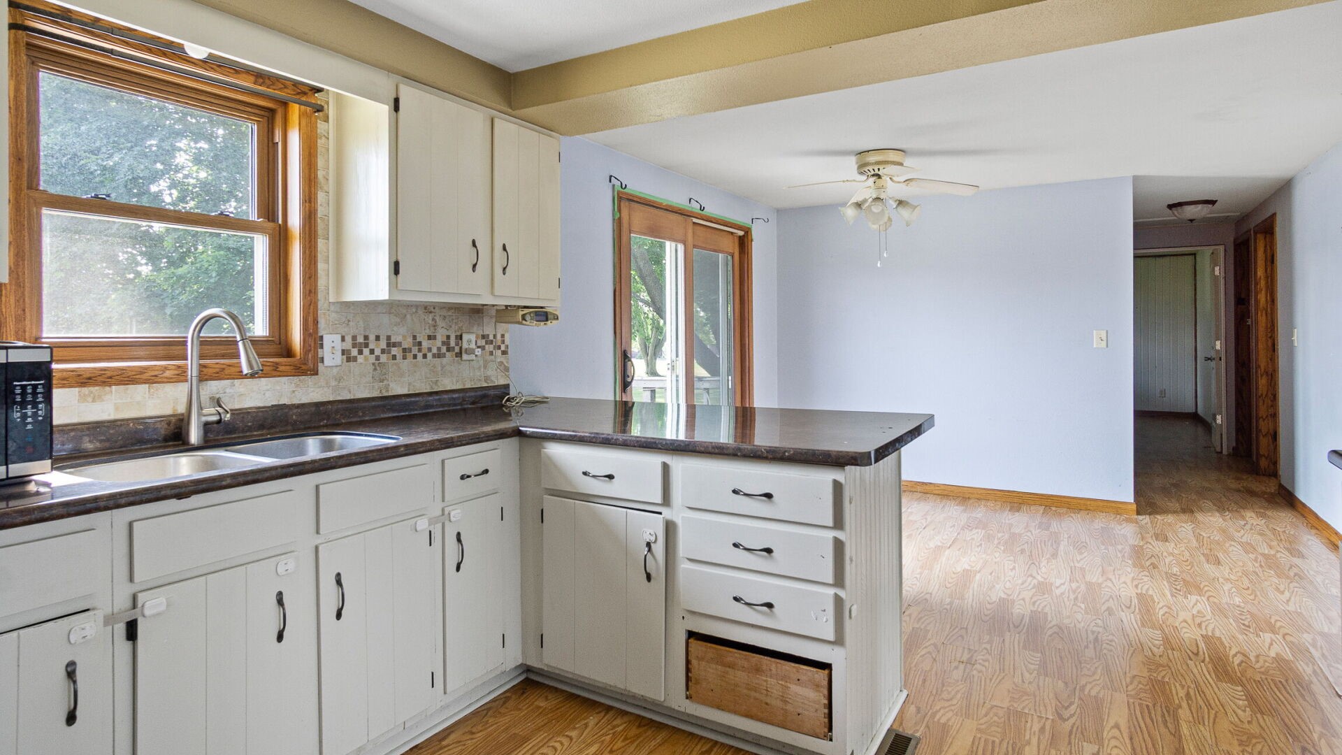 804 Thompson Street Property Photo 7