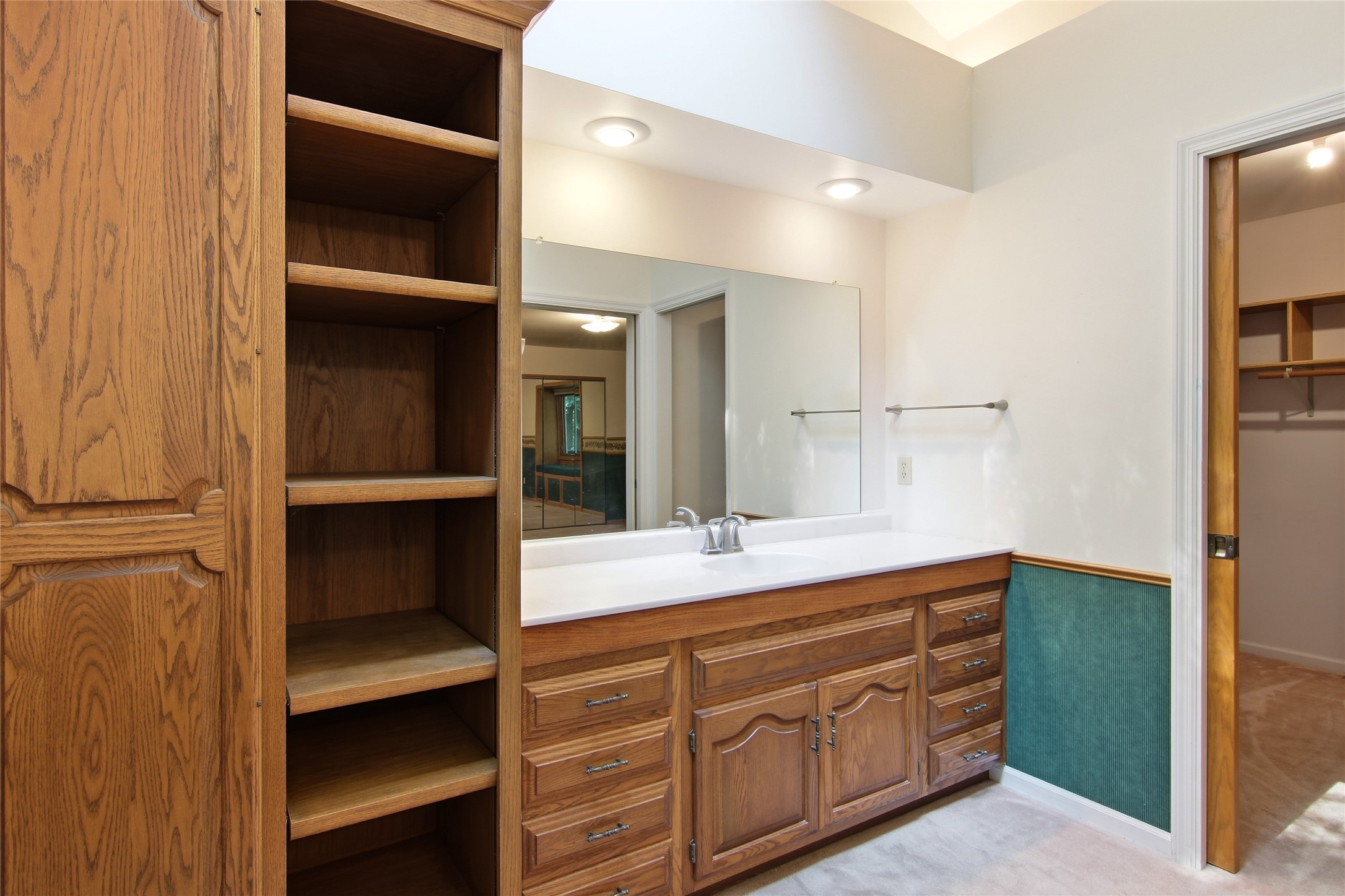 3728 Forest Heights Drive Property Photo 13