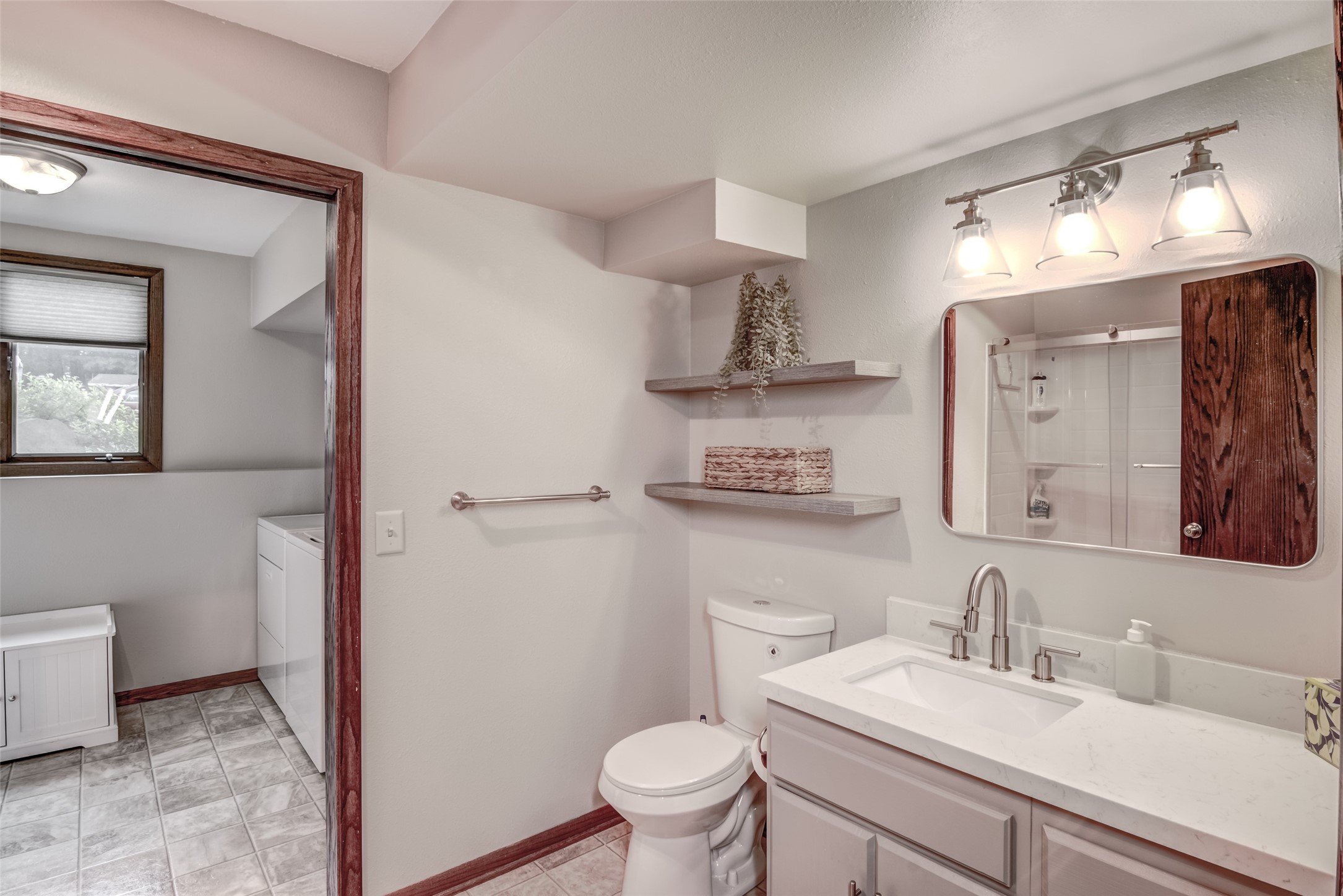 608 Manor Court Property Photo 45