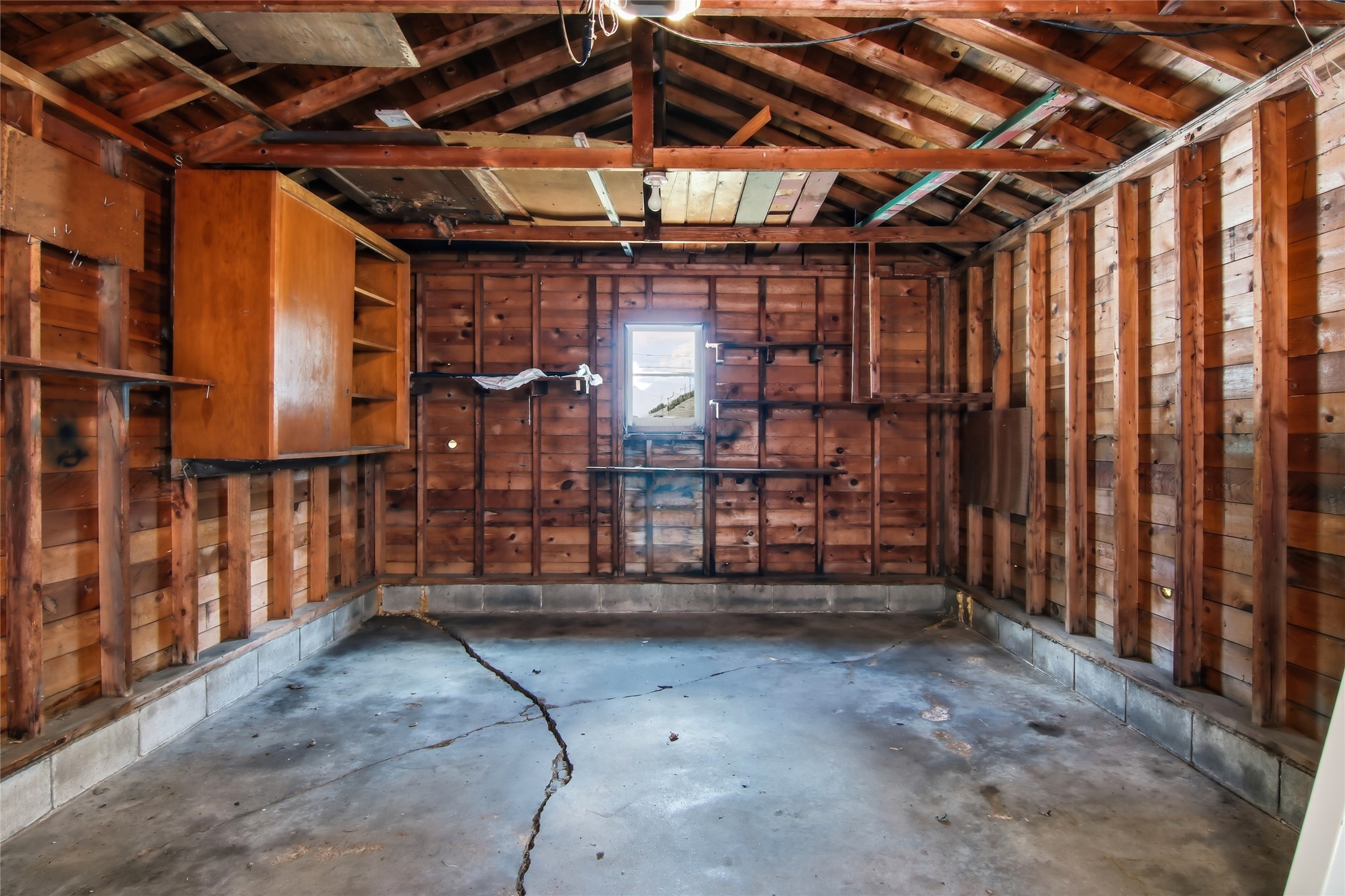 124 S Victory Street Property Photo 35