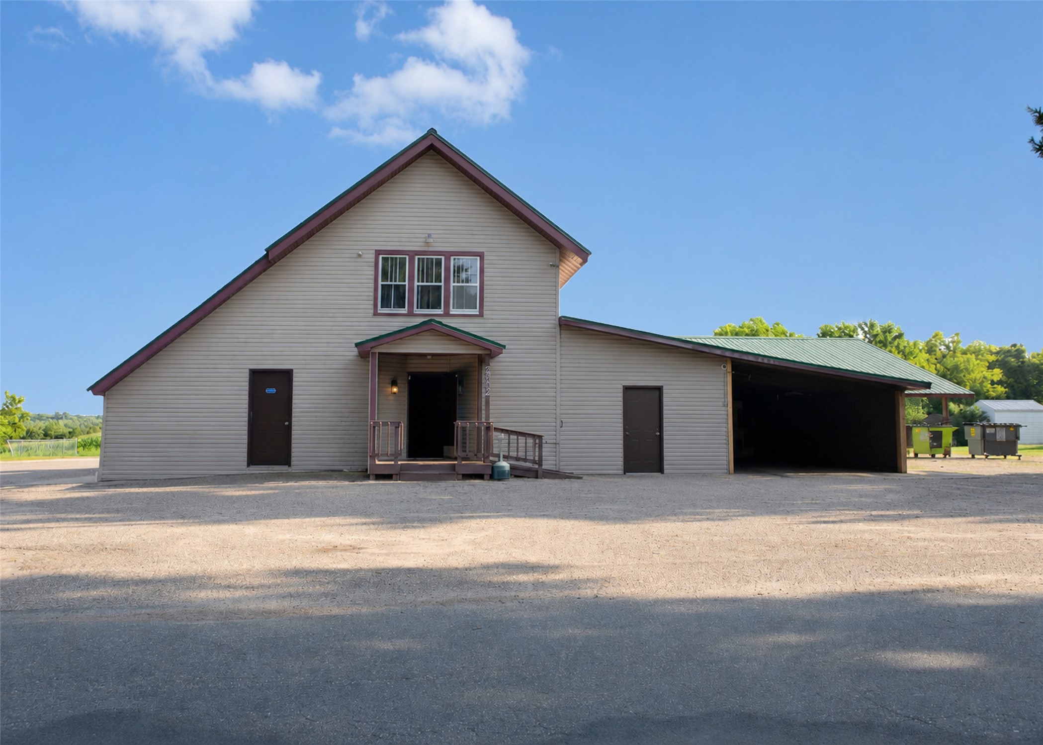 2002 Midway Road Property Photo 2