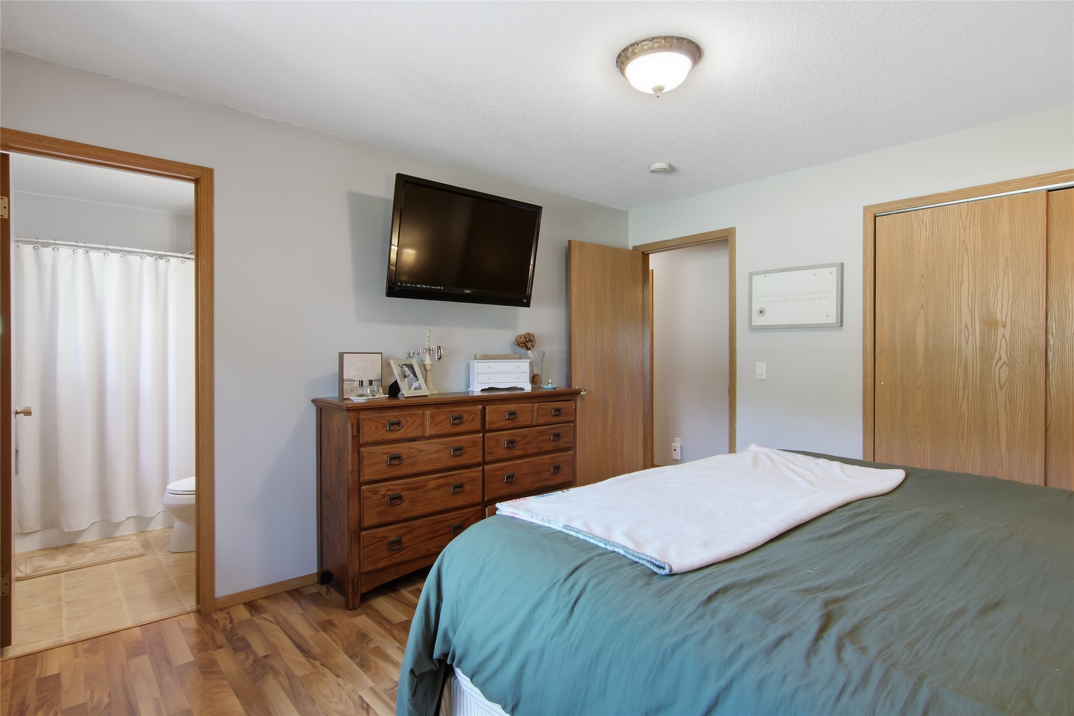 6903 Julius Drive Property Photo 14