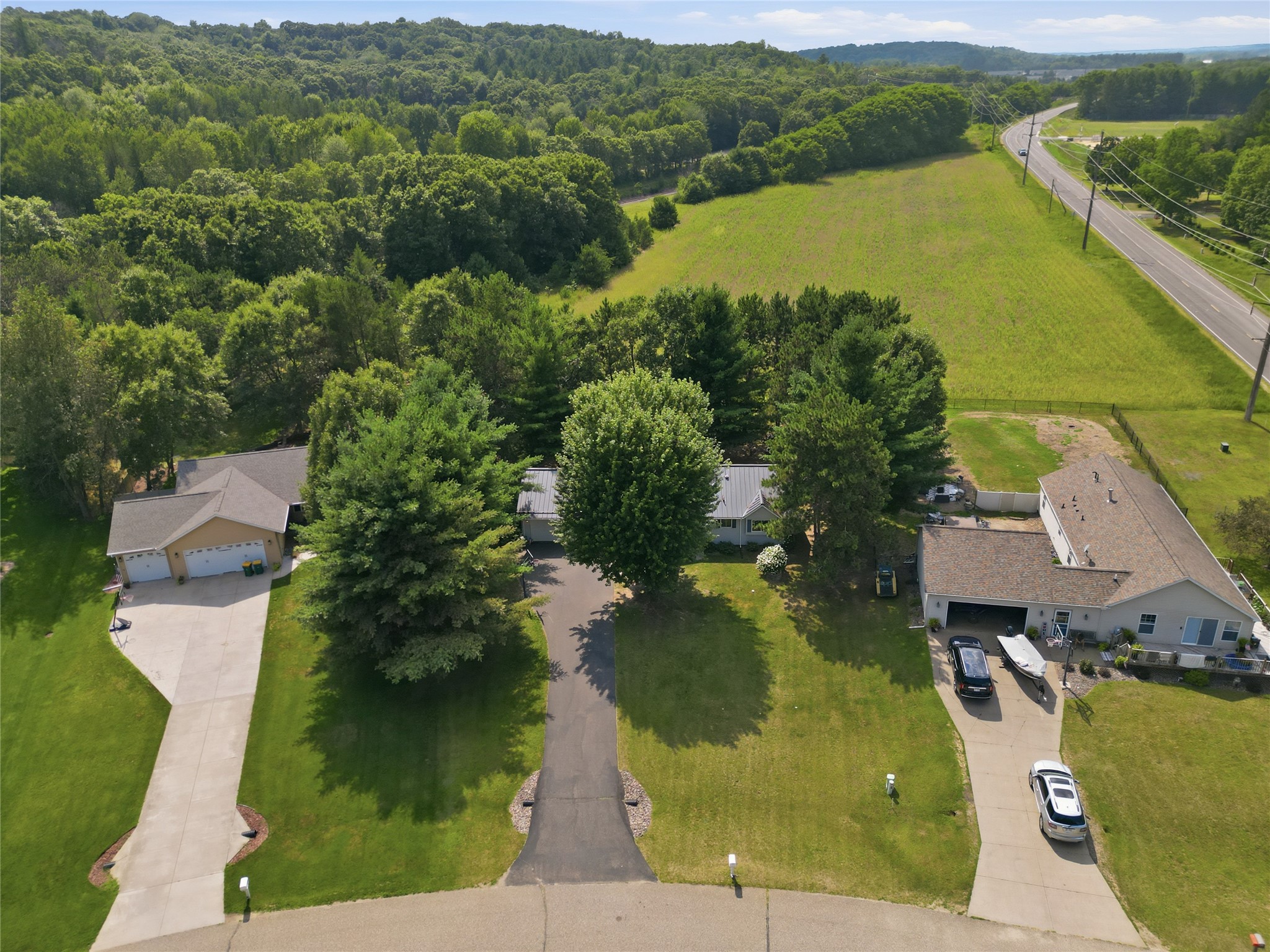 6903 Julius Drive Property Photo 24