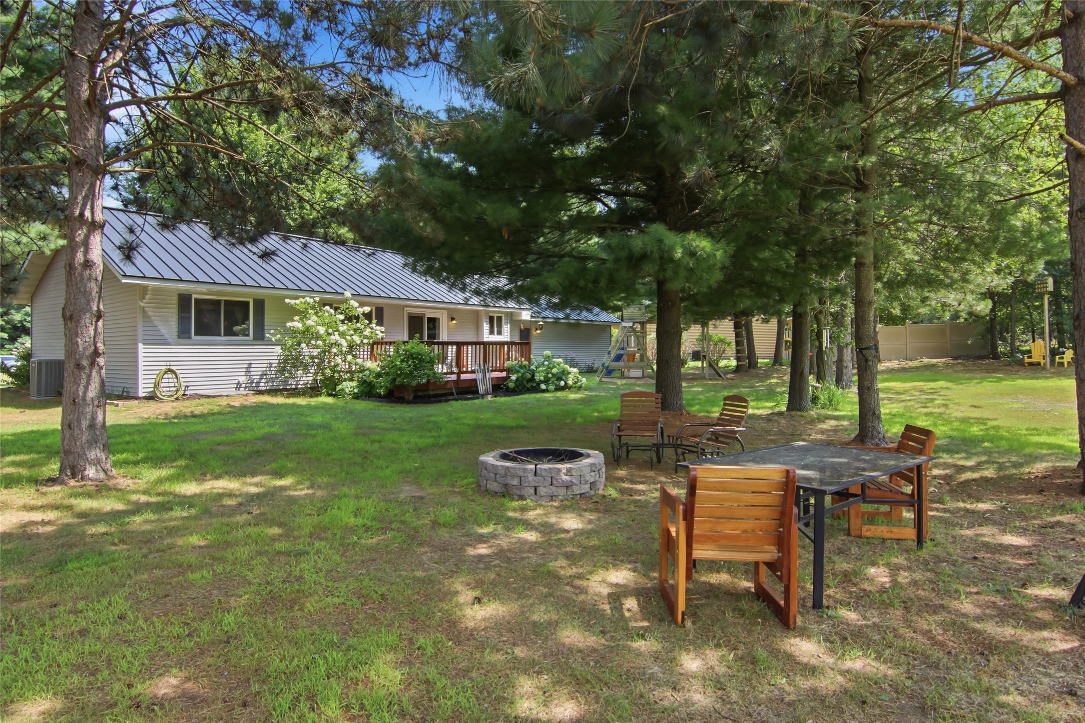6903 Julius Drive Property Photo 32