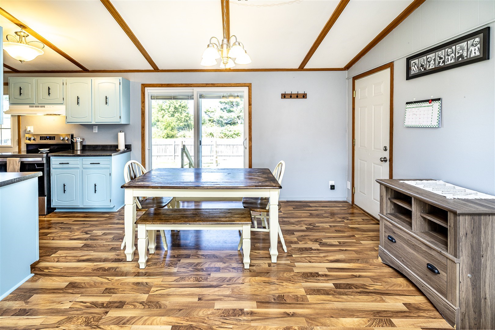 132 Elder Street Property Photo 4
