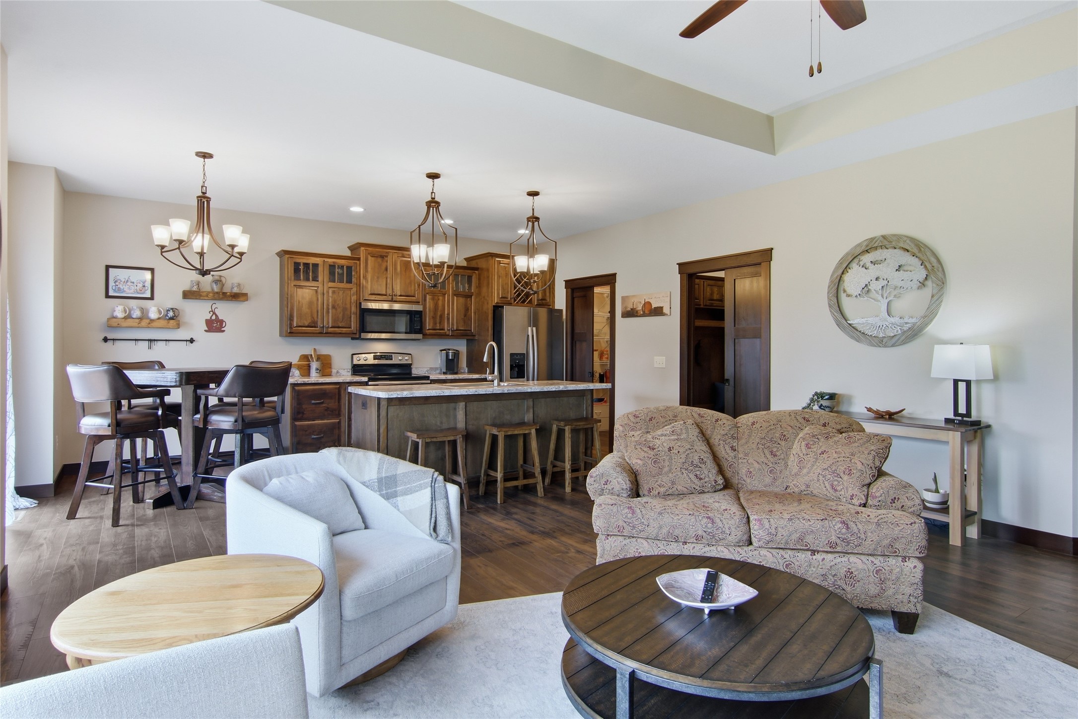 1835 Willow Creek Parkway Property Photo 15