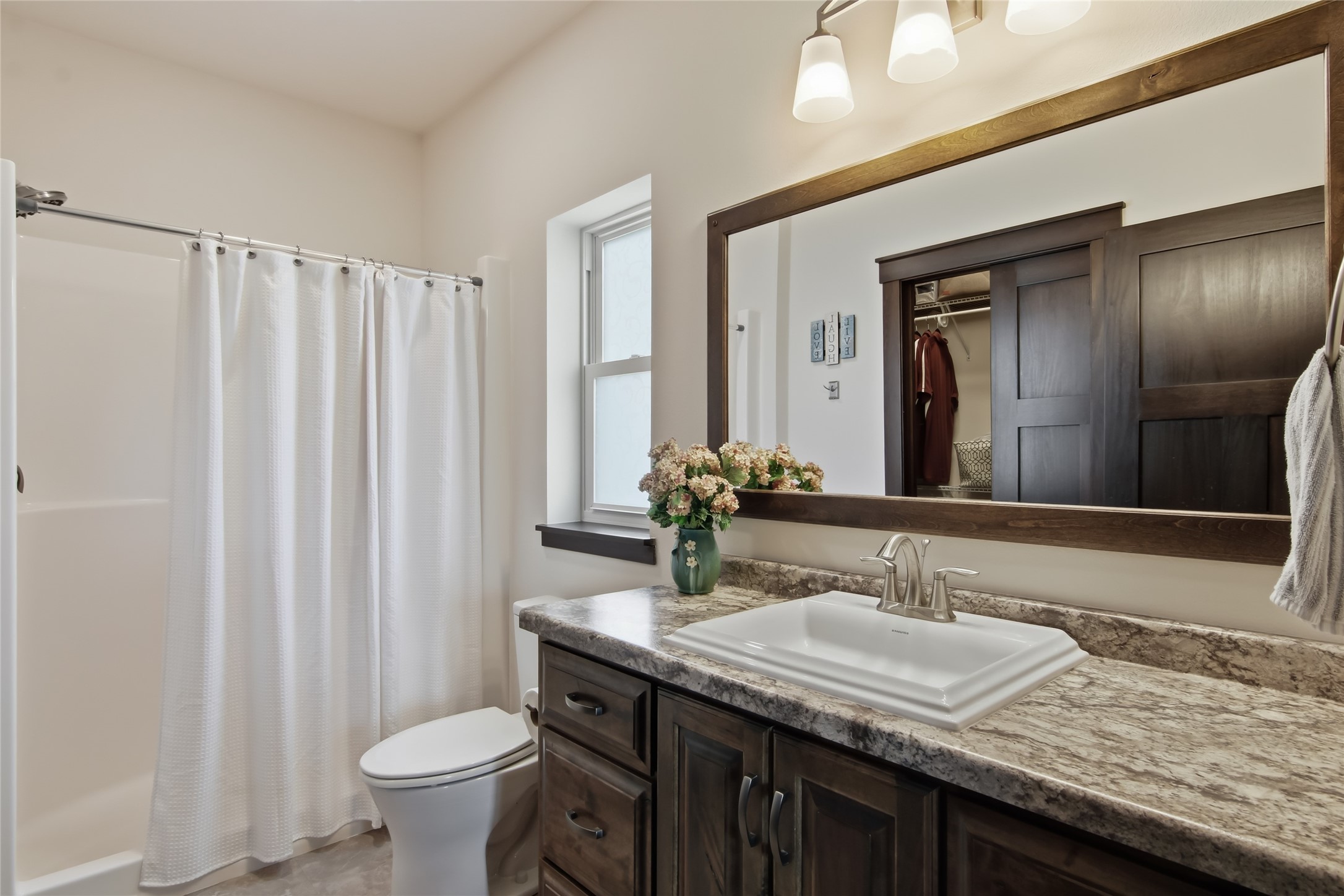 1835 Willow Creek Parkway Property Photo 21