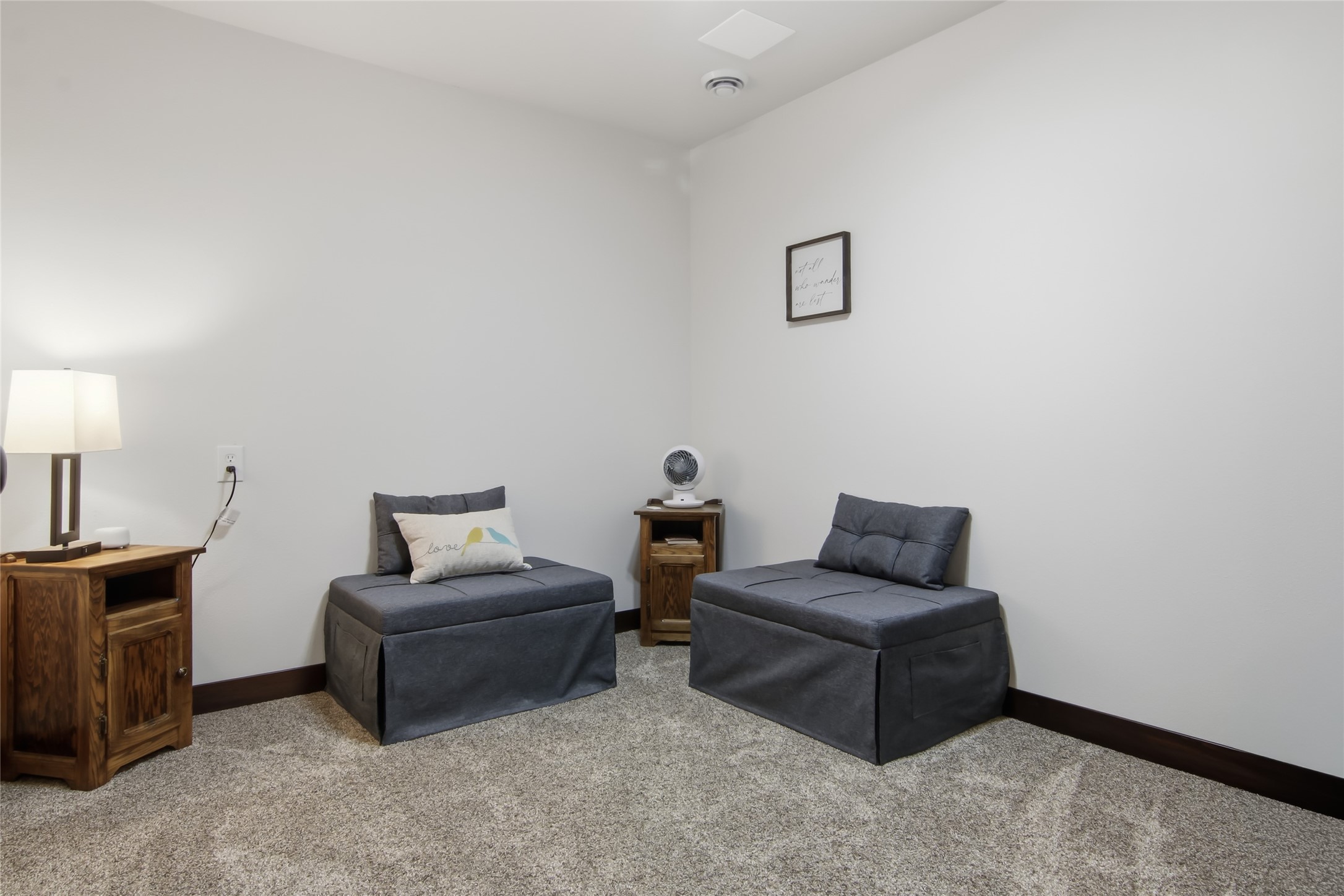 1835 Willow Creek Parkway Property Photo 24