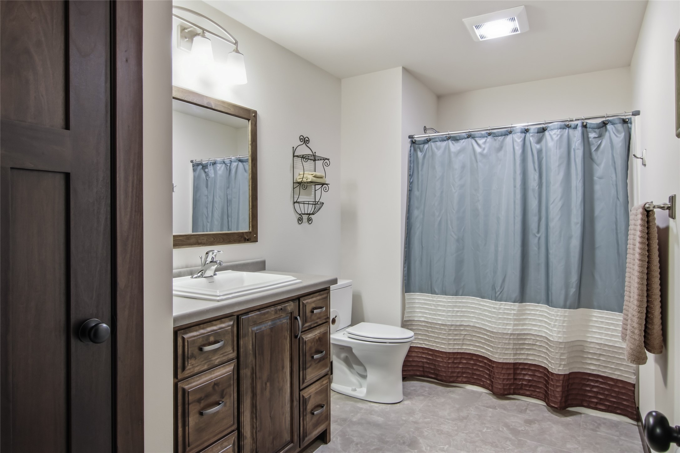 1835 Willow Creek Parkway Property Photo 30