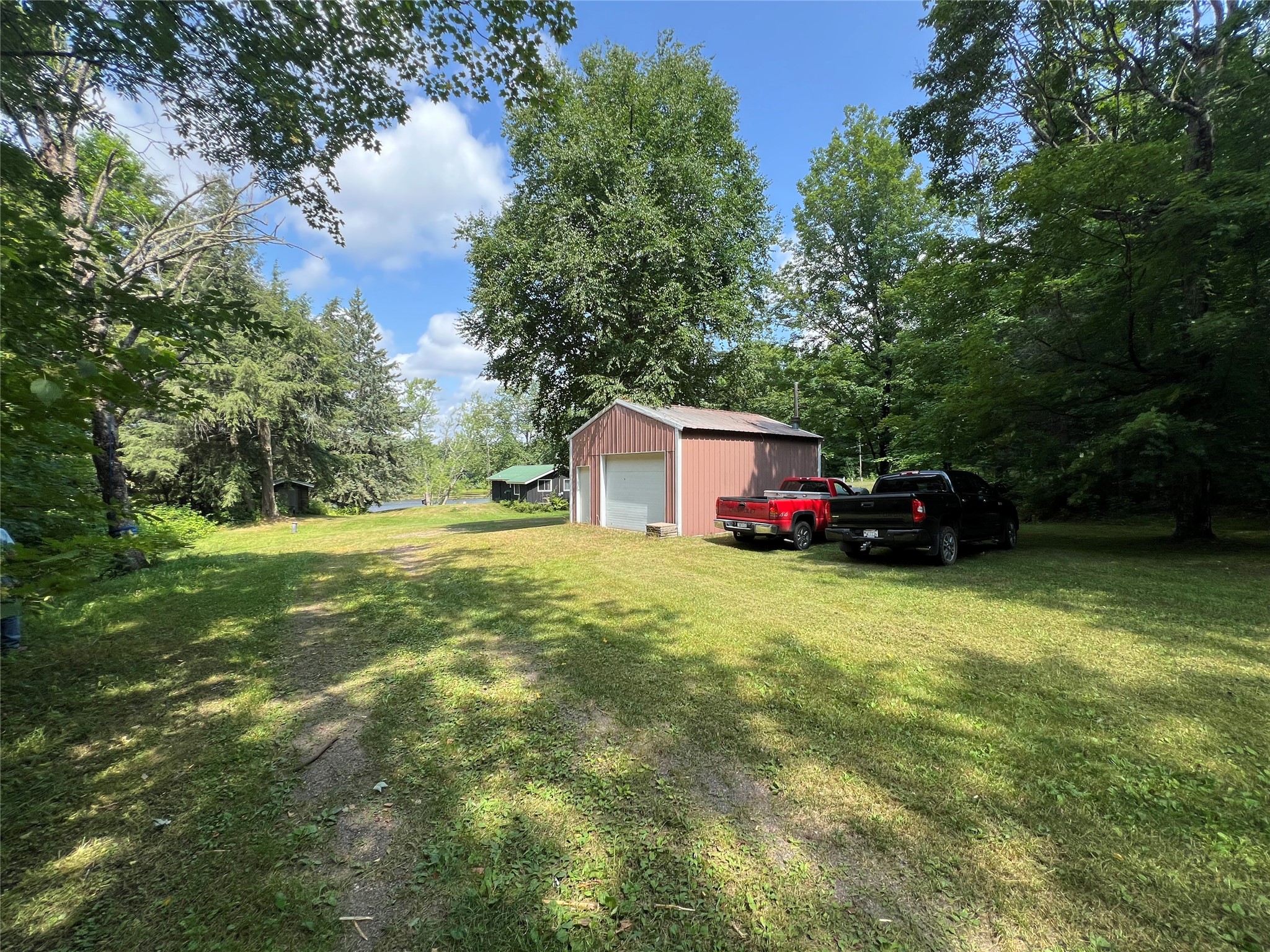 6123n Dog Patch Road Property Photo 2