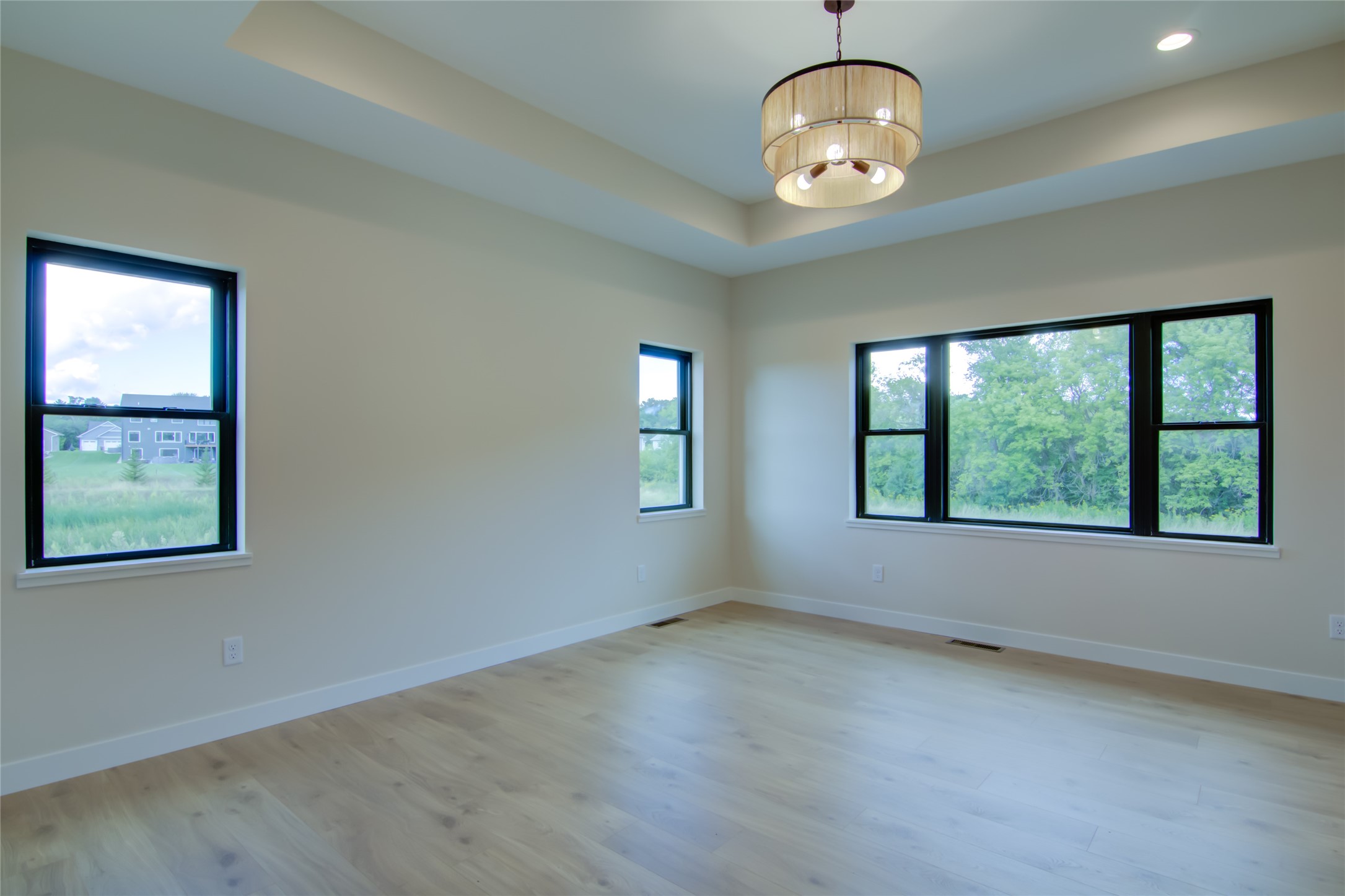 380 Roma Street Property Photo 16