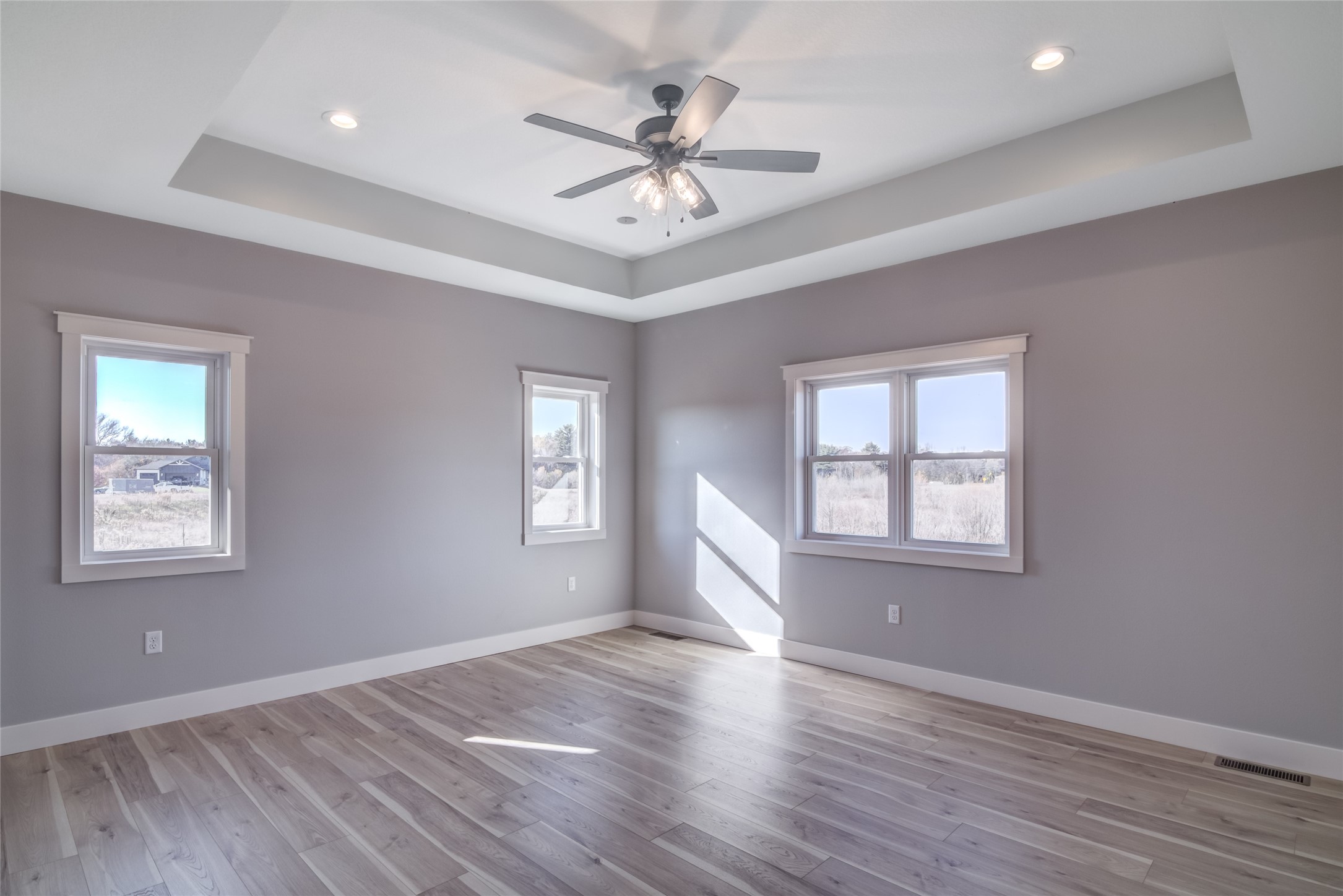 14093 42nd Avenue Property Photo 14